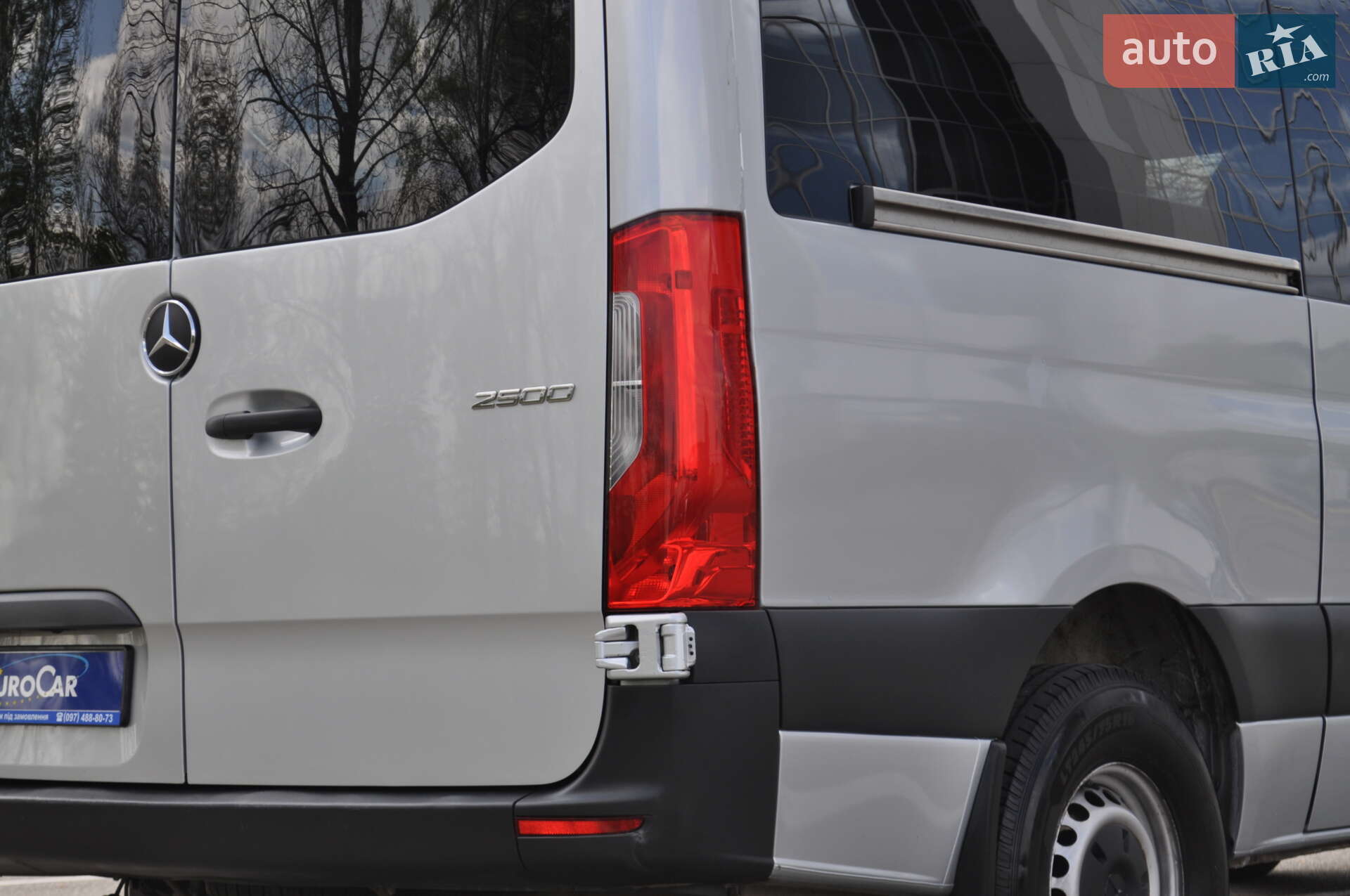 Mercedes-Benz Sprinter 2019 VIN WD4PF0CD5KP188493 фото оголошення 26 з 108