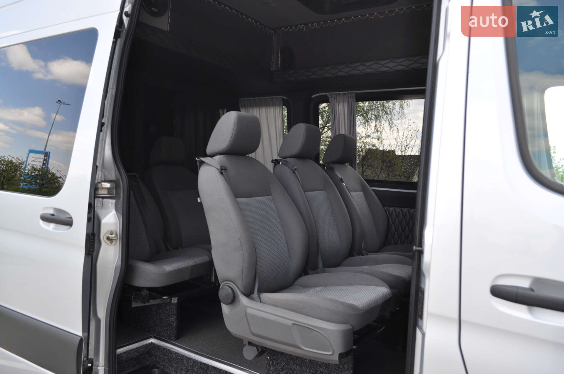 Mercedes-Benz Sprinter 2019 VIN WD4PF0CD5KP188493 фото оголошення 49 з 108