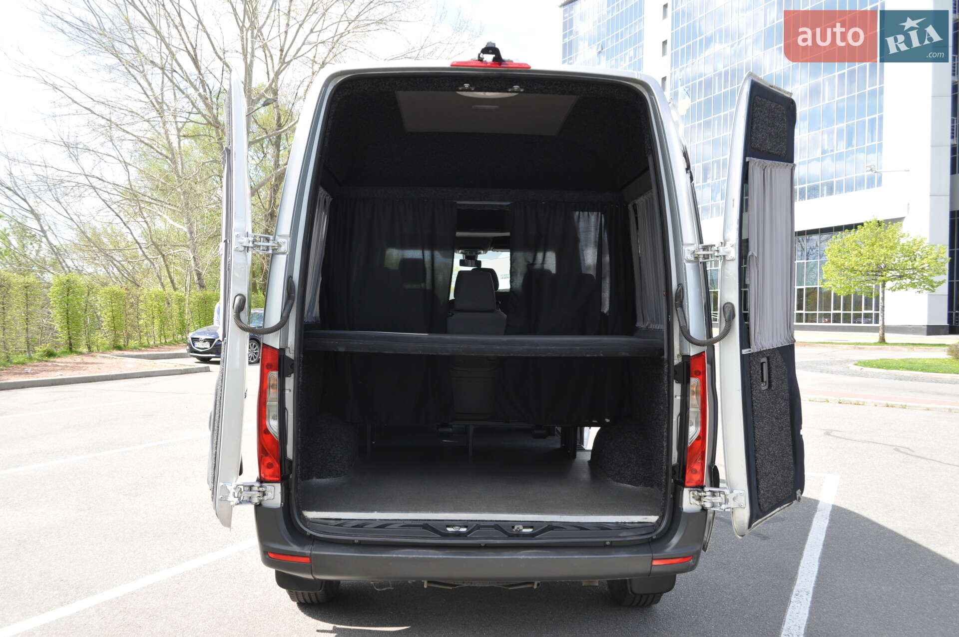Mercedes-Benz Sprinter 2019 VIN WD4PF0CD5KP188493 фото оголошення 61 з 108