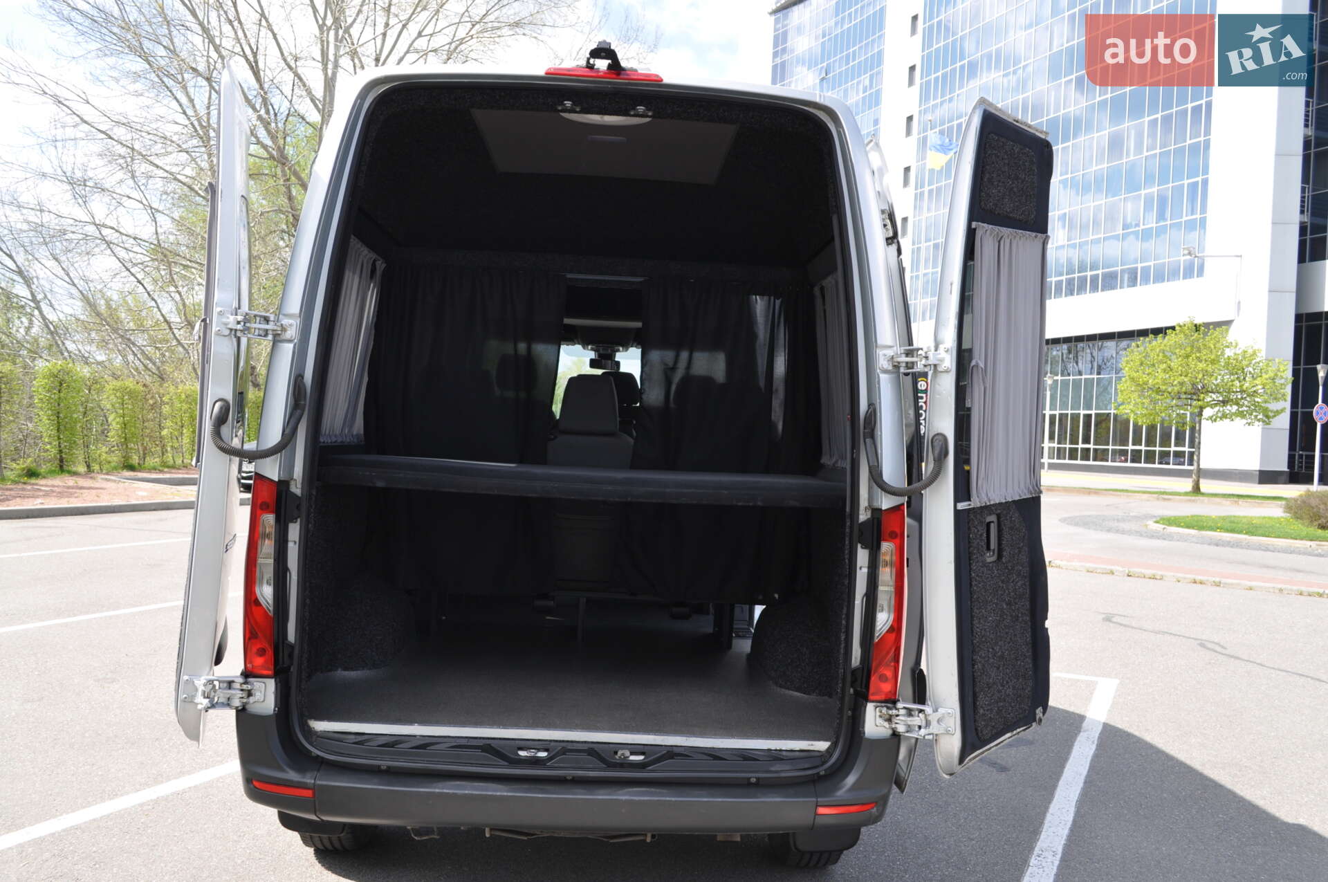 Mercedes-Benz Sprinter 2019 VIN WD4PF0CD5KP188493 фото оголошення 62 з 108