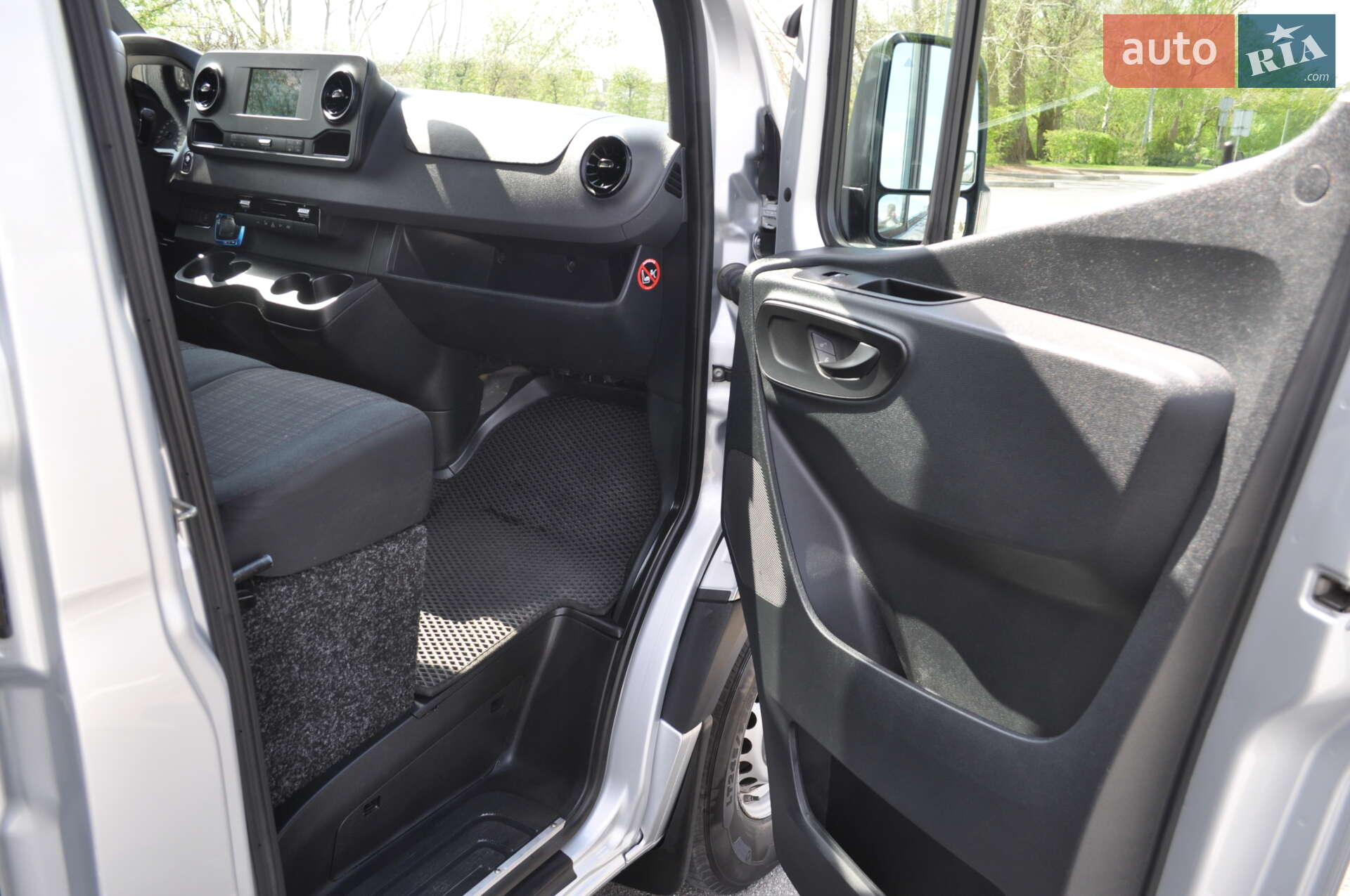 Mercedes-Benz Sprinter 2019 VIN WD4PF0CD5KP188493 фото оголошення 69 з 108