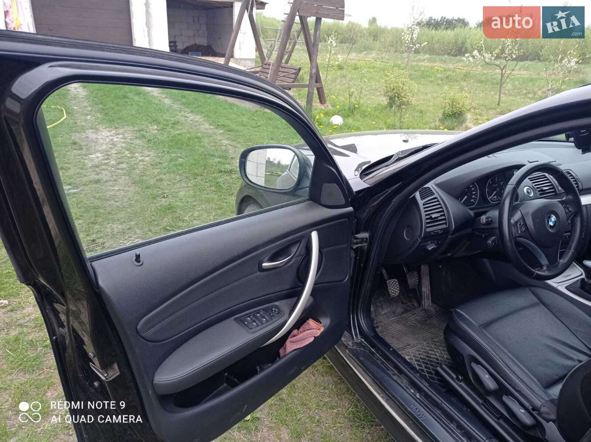 BMW 1 Series 2009 VIN WBAUH51060E310675 фото оголошення 18 з 19