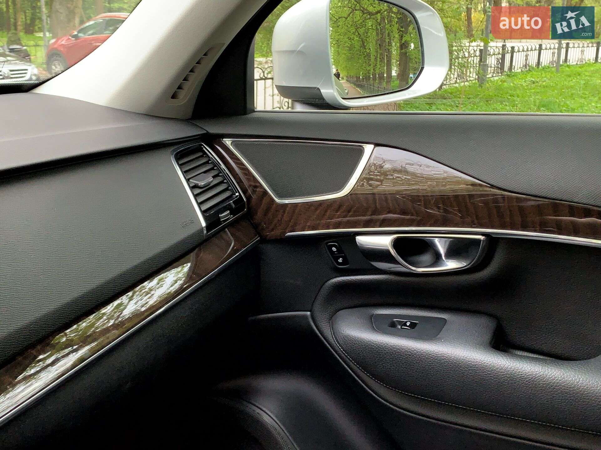 Volvo Xc90 2015 VIN YV4A22PK6G1060254 фото оголошення 14 з 27