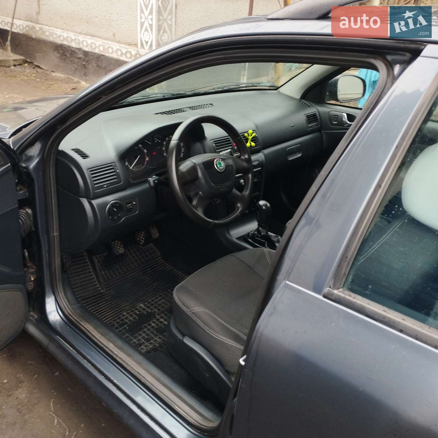 Skoda Octavia 2009 VIN TMBJX41U7A8839249 фото оголошення 3 з 7