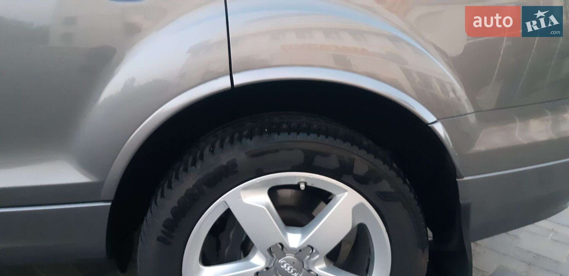 Audi Q7 2013 VIN WA1LGAFE0DD012854 фото оголошення 4 з 31