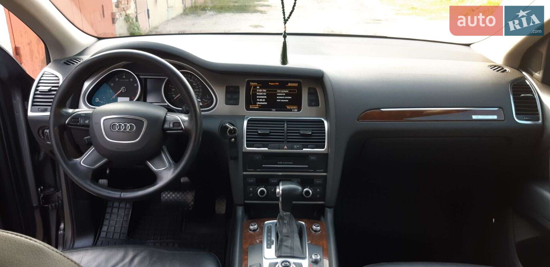 Audi Q7 2013 VIN WA1LGAFE0DD012854 фото оголошення 3 з 31