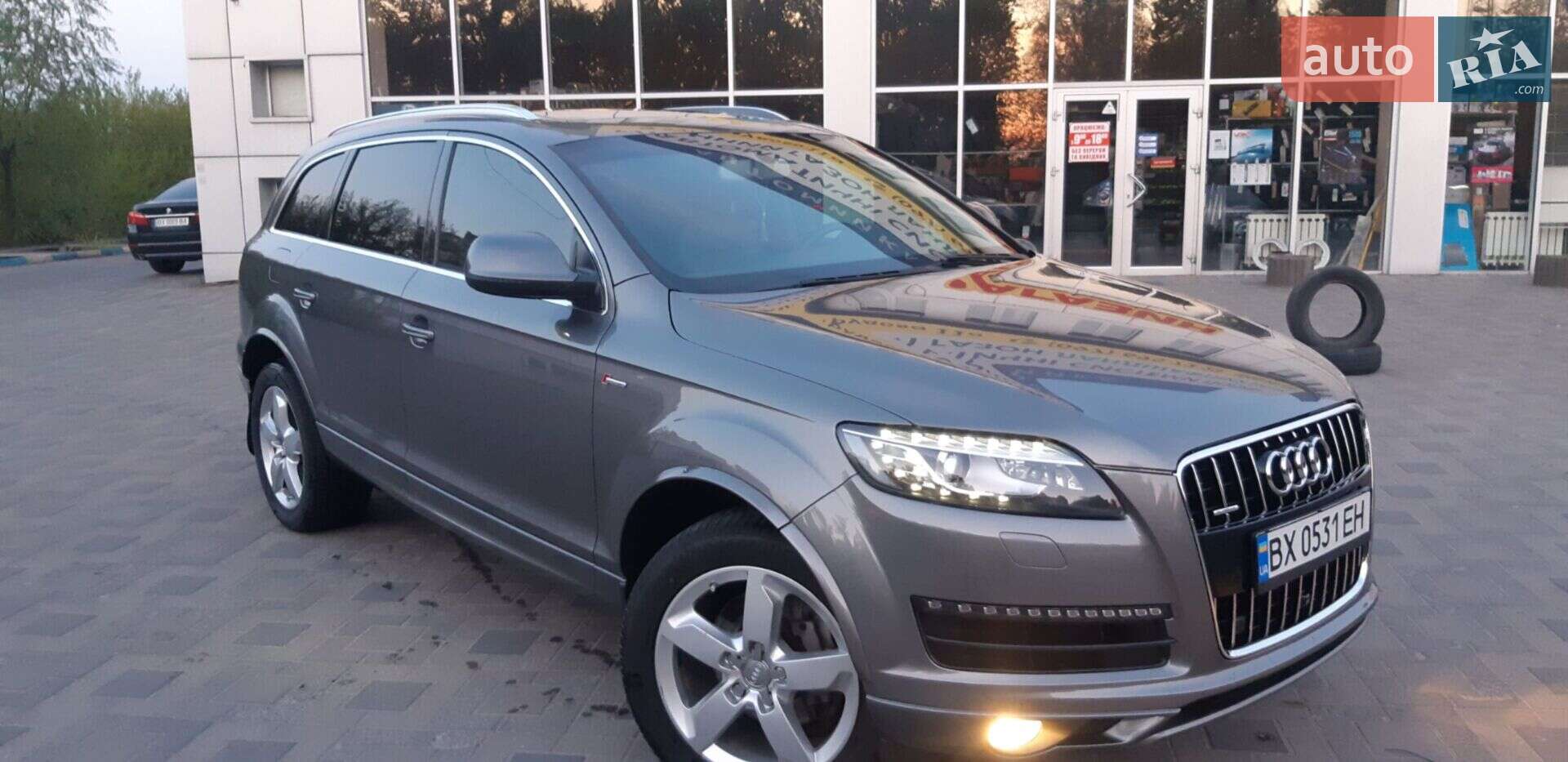 Audi Q7 2013 VIN WA1LGAFE0DD012854 фото оголошення 11 з 31