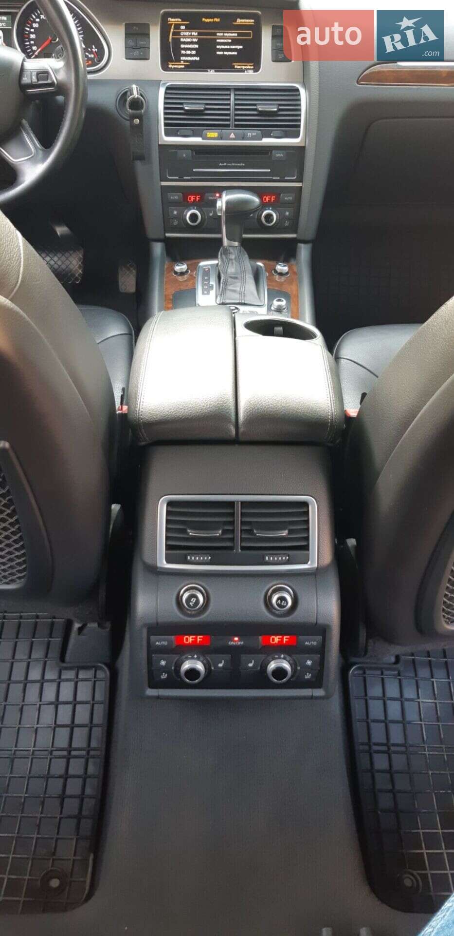 Audi Q7 2013 VIN WA1LGAFE0DD012854 фото оголошення 23 з 31