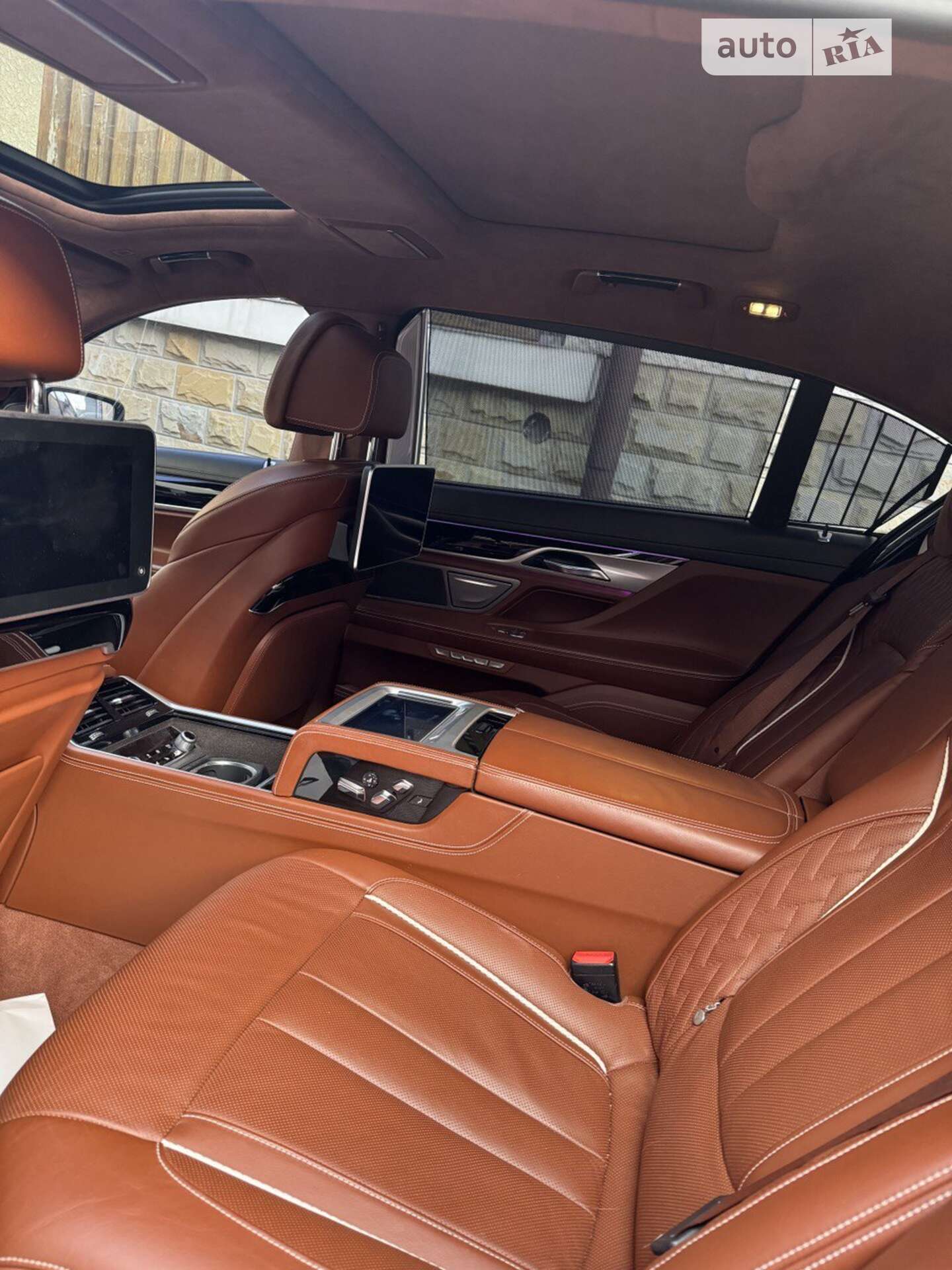 BMW 7 Series 2017 VIN WBA7F21020G781843 фото оголошення 4 з 24
