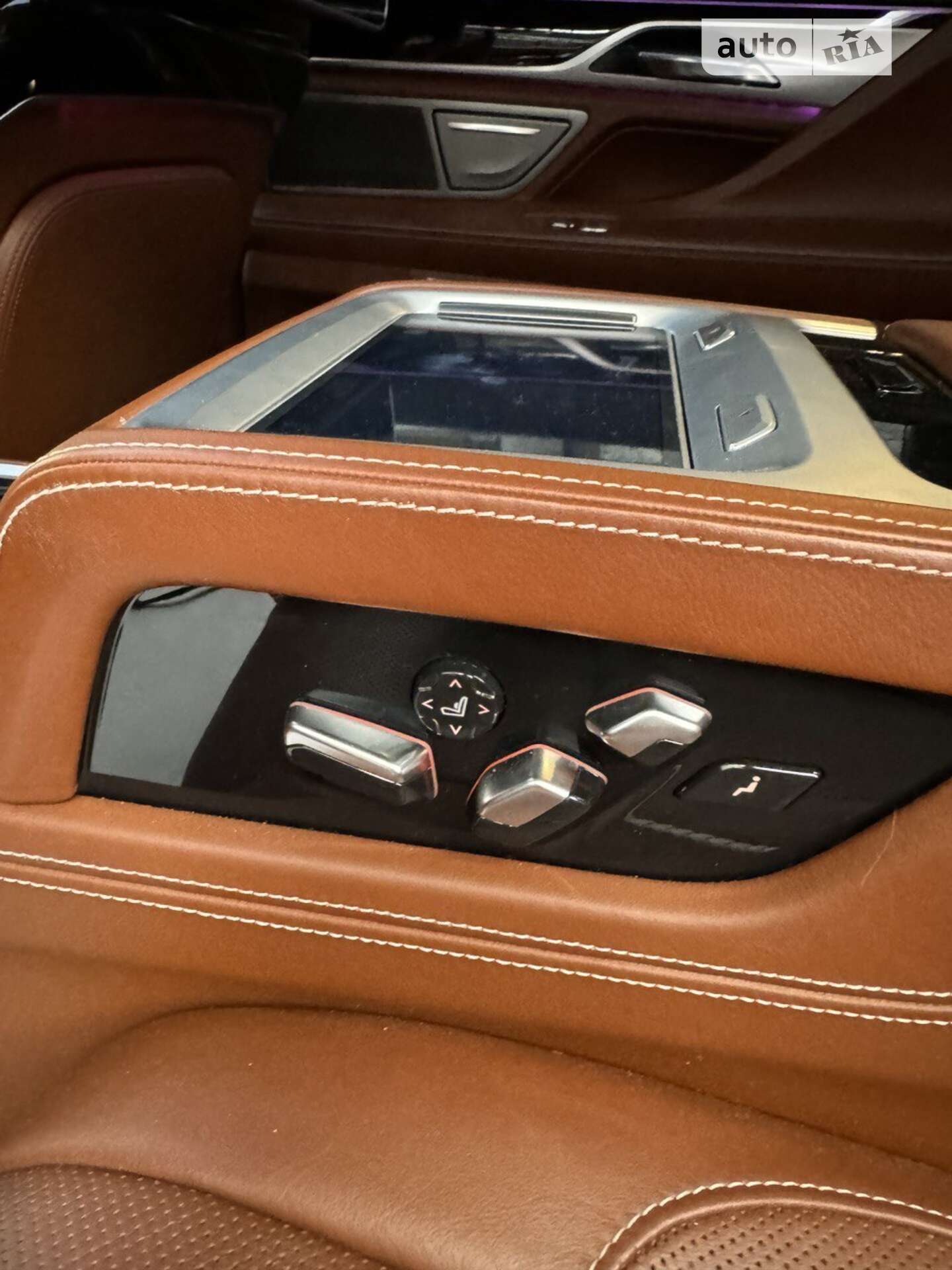 BMW 7 Series 2017 VIN WBA7F21020G781843 фото оголошення 17 з 24