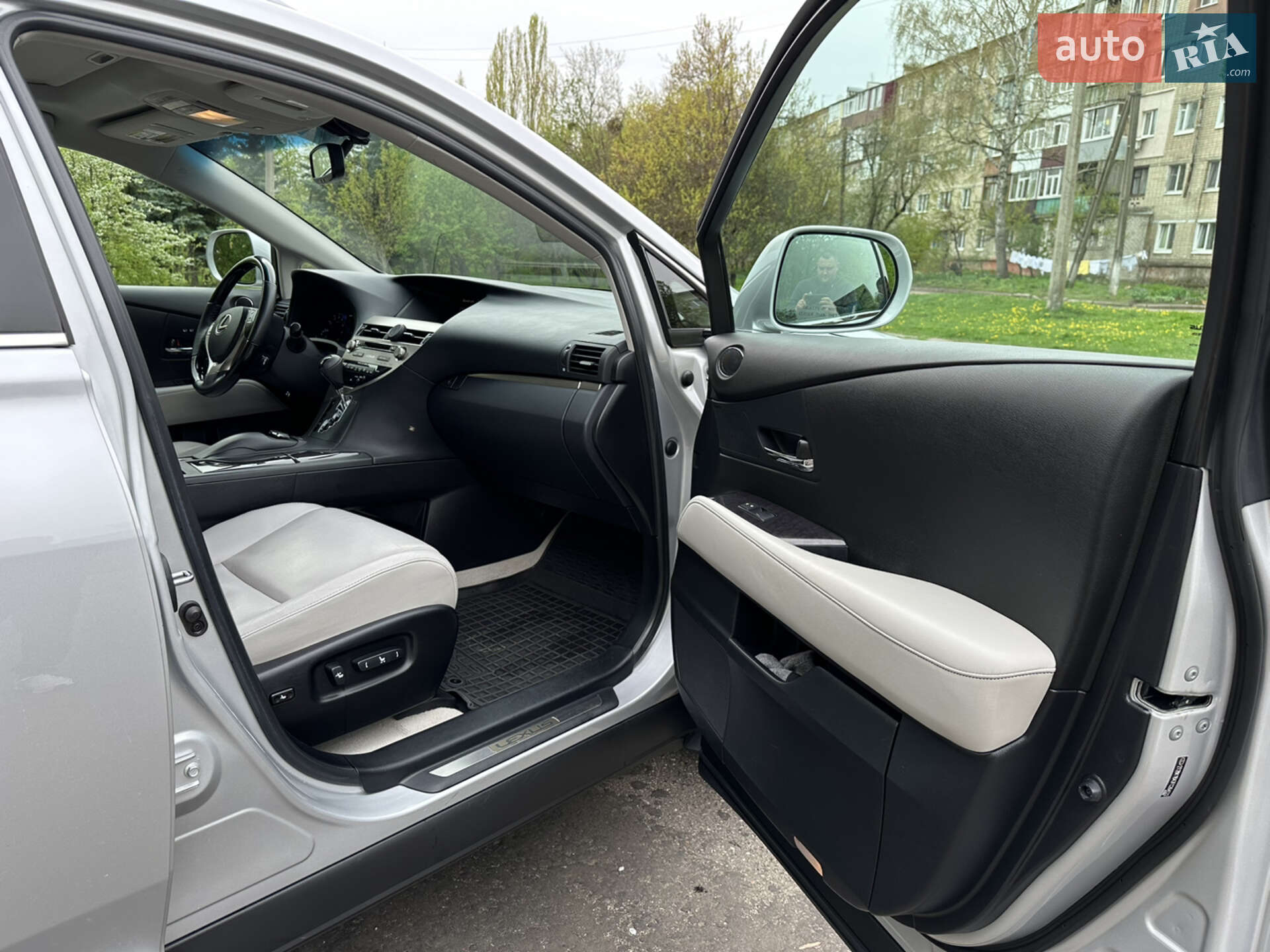 Lexus RX 2014 VIN 2T2BK1BA3FC264533 фото оголошення 17 з 31