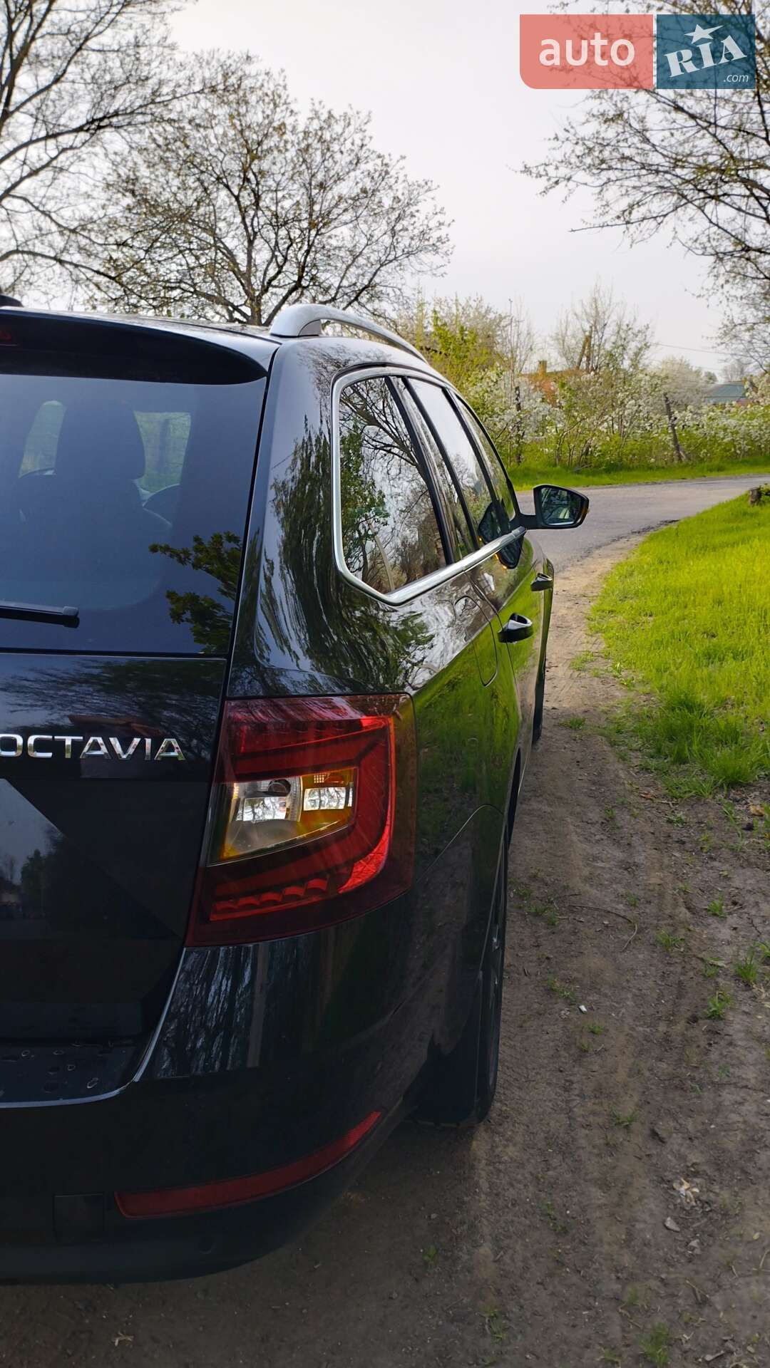 Skoda Octavia 2018 VIN TMBJJ7NE8K0059945 фото оголошення 19 з 39