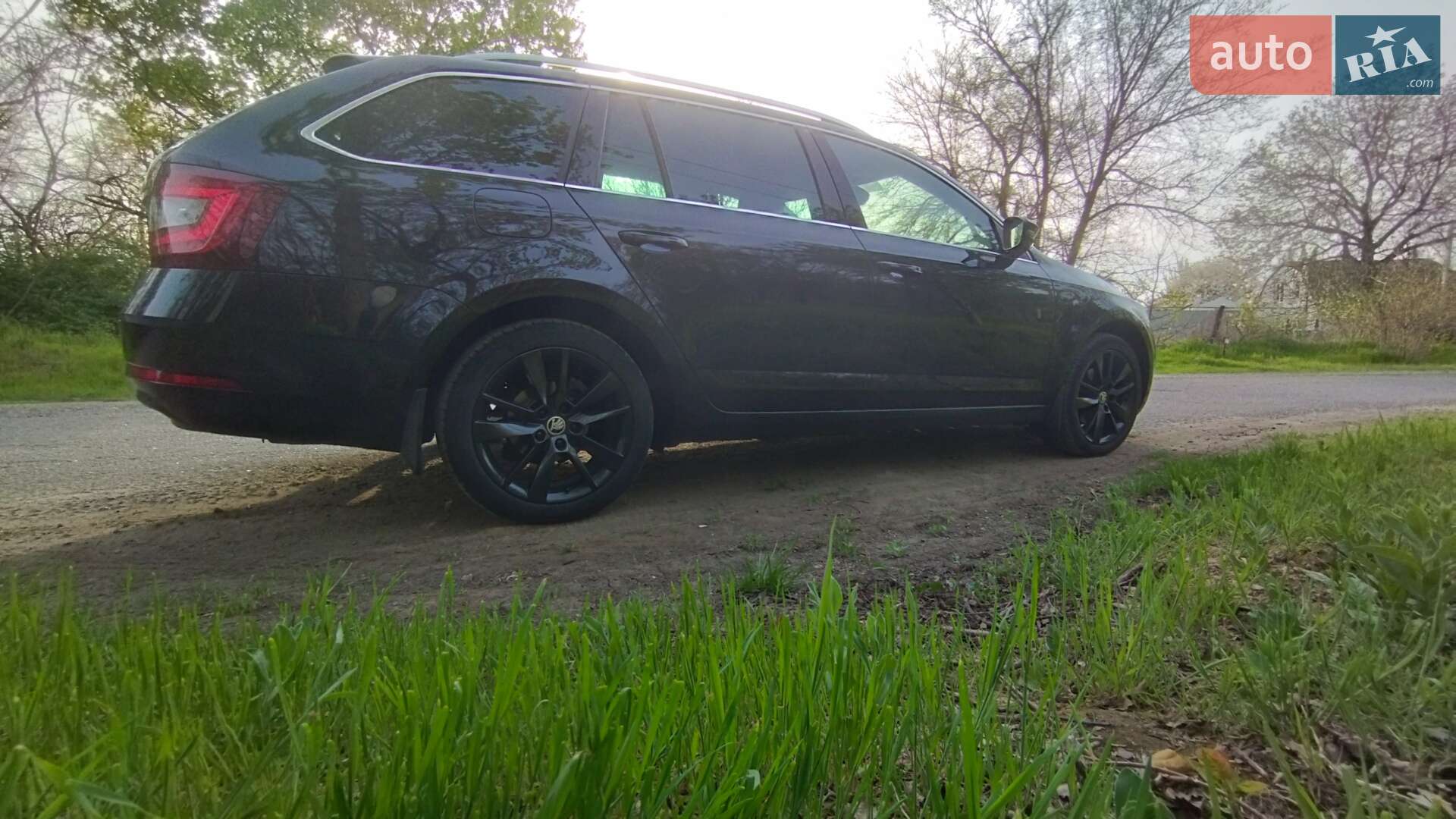 Skoda Octavia 2018 VIN TMBJJ7NE8K0059945 фото оголошення 23 з 39
