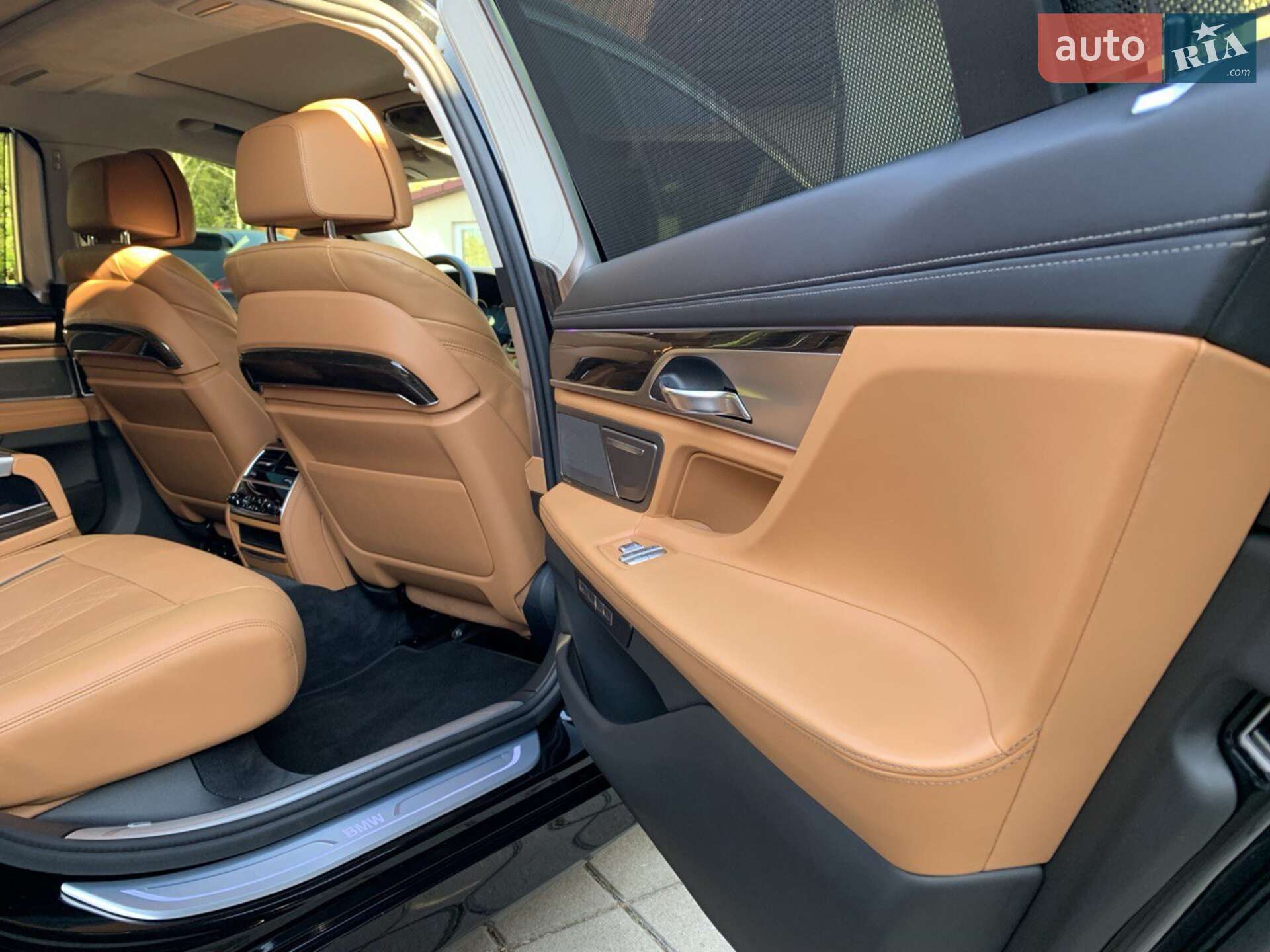BMW 7 Series 2015 VIN WBA7F2C54GG417393 фото оголошення 12 з 19