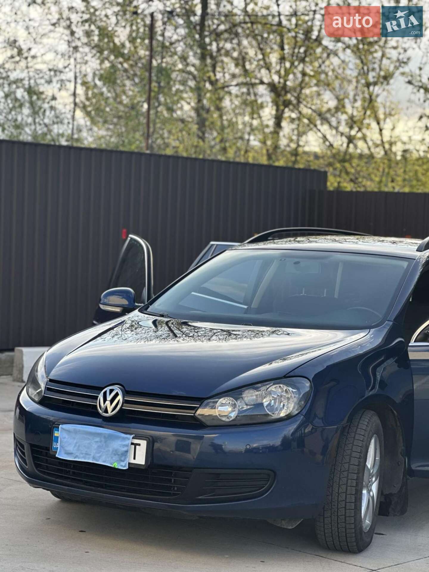 Volkswagen Golf 2010 VIN WVWZZZ1KZBM636174 фото оголошення 22 з 27