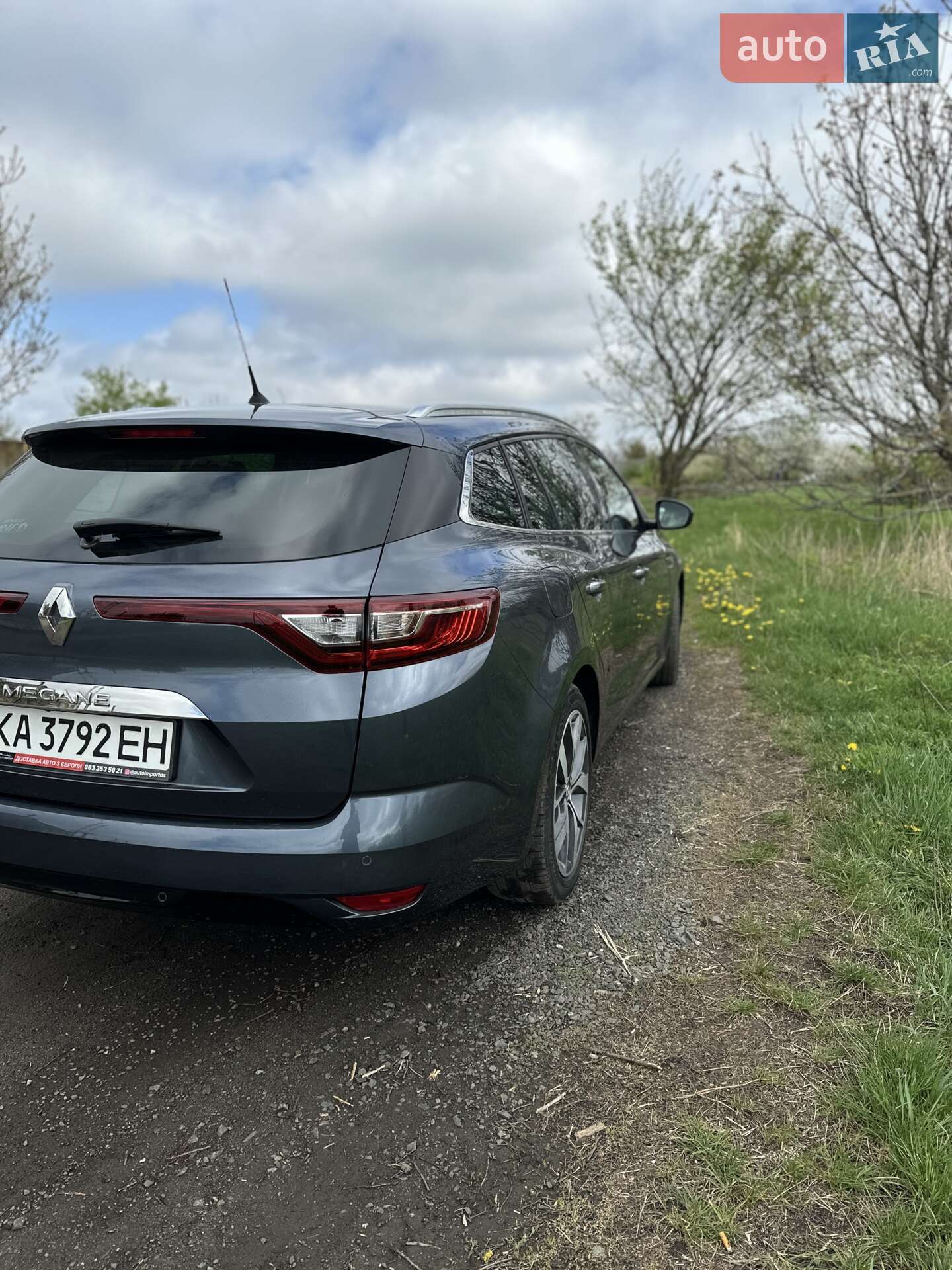 Renault Megane 2016 VIN VF1RFB00157177655 фото оголошення 9 з 19