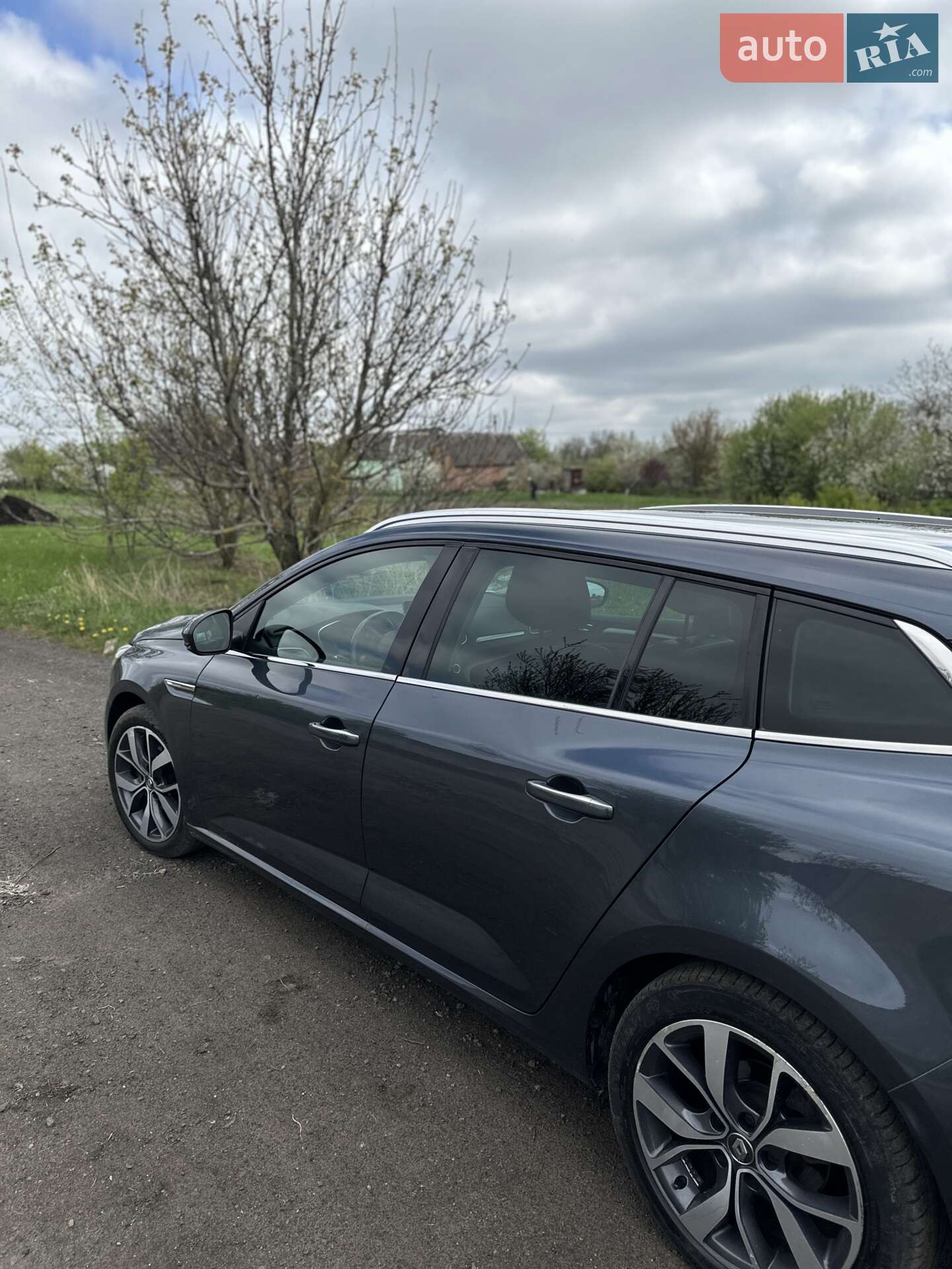 Renault Megane 2016 VIN VF1RFB00157177655 фото оголошення 11 з 19