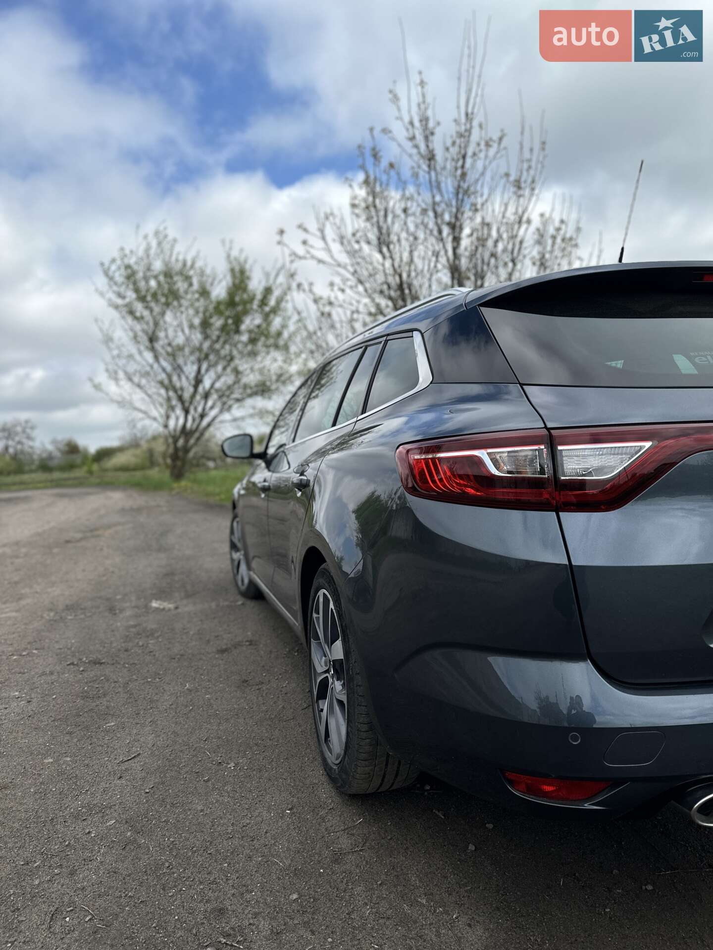 Renault Megane 2016 VIN VF1RFB00157177655 фото оголошення 13 з 19