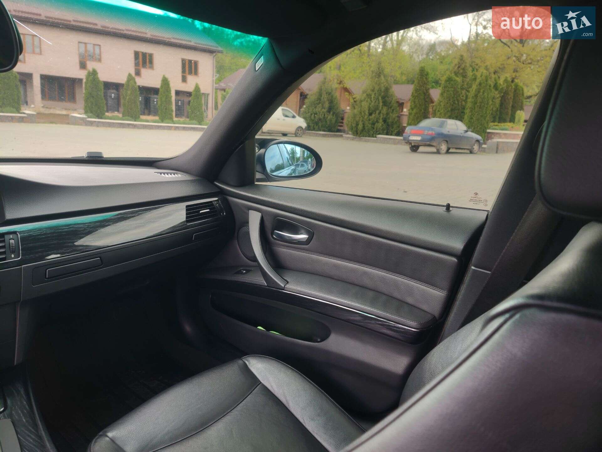 BMW 3 Series 2005 VIN WBAVT91060KT90426 фото оголошення 4 з 31