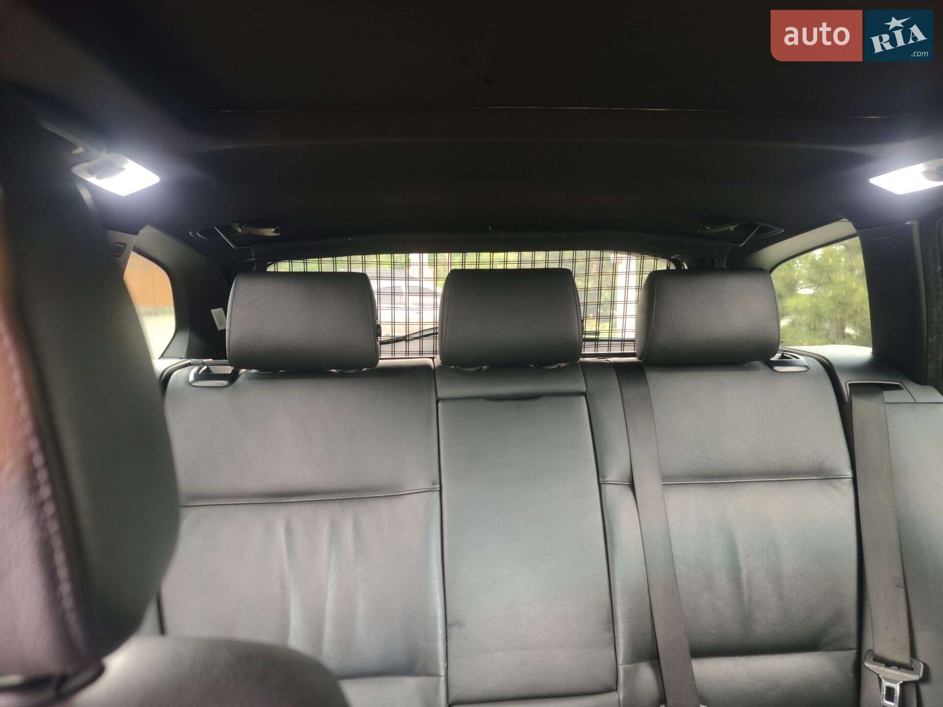 BMW 3 Series 2005 VIN WBAVT91060KT90426 фото оголошення 20 з 31