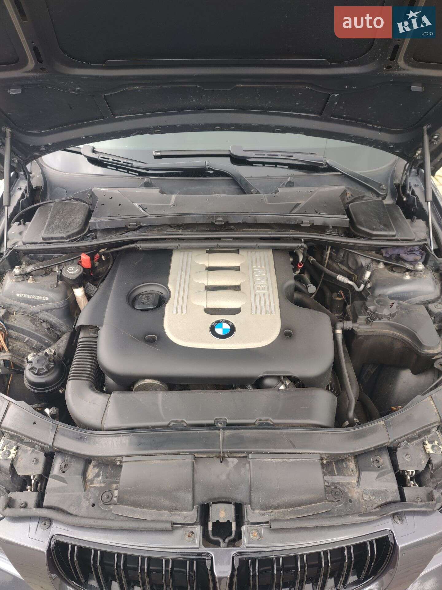 BMW 3 Series 2005 VIN WBAVT91060KT90426 фото оголошення 21 з 31