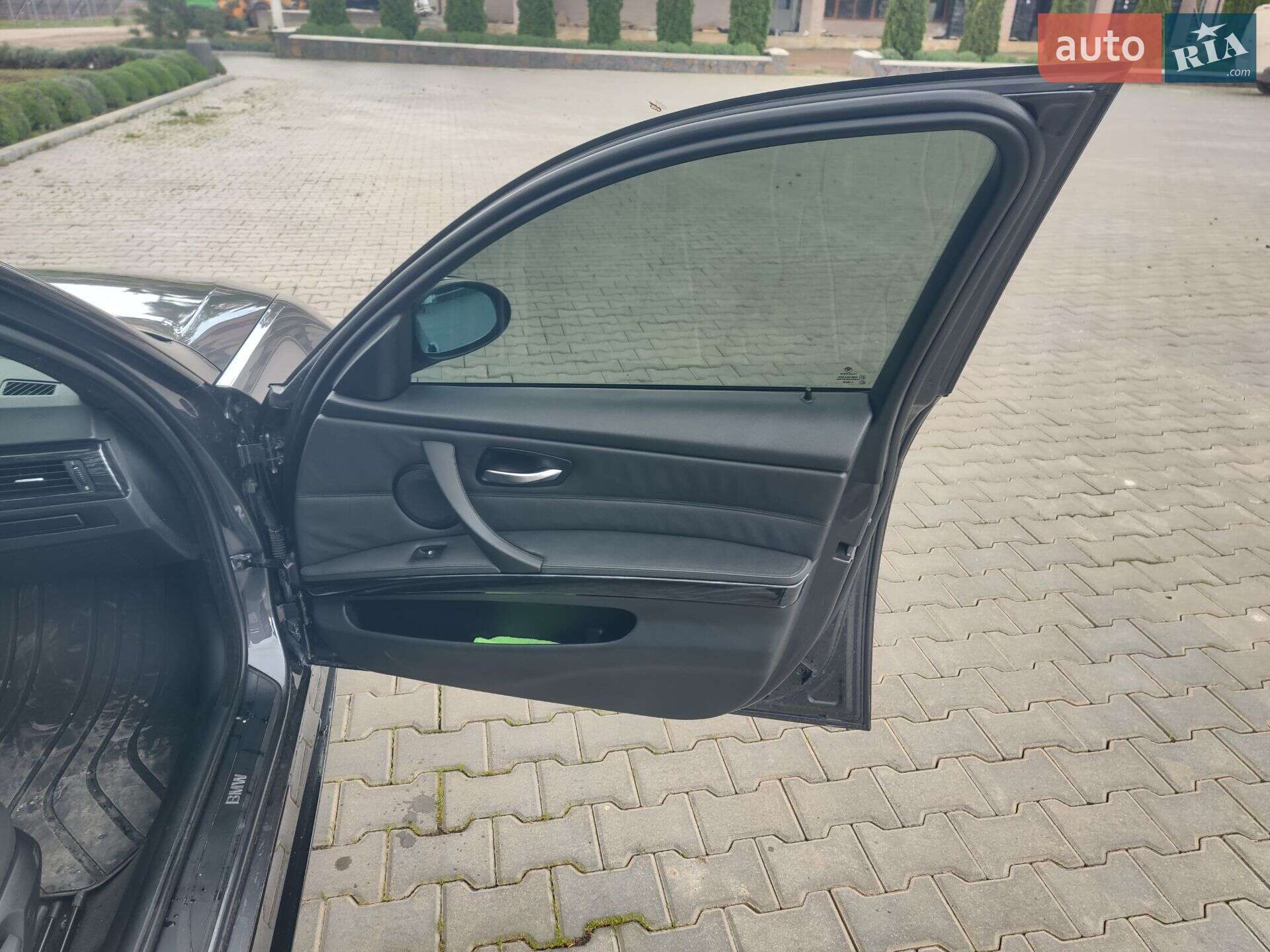 BMW 3 Series 2005 VIN WBAVT91060KT90426 фото оголошення 27 з 31
