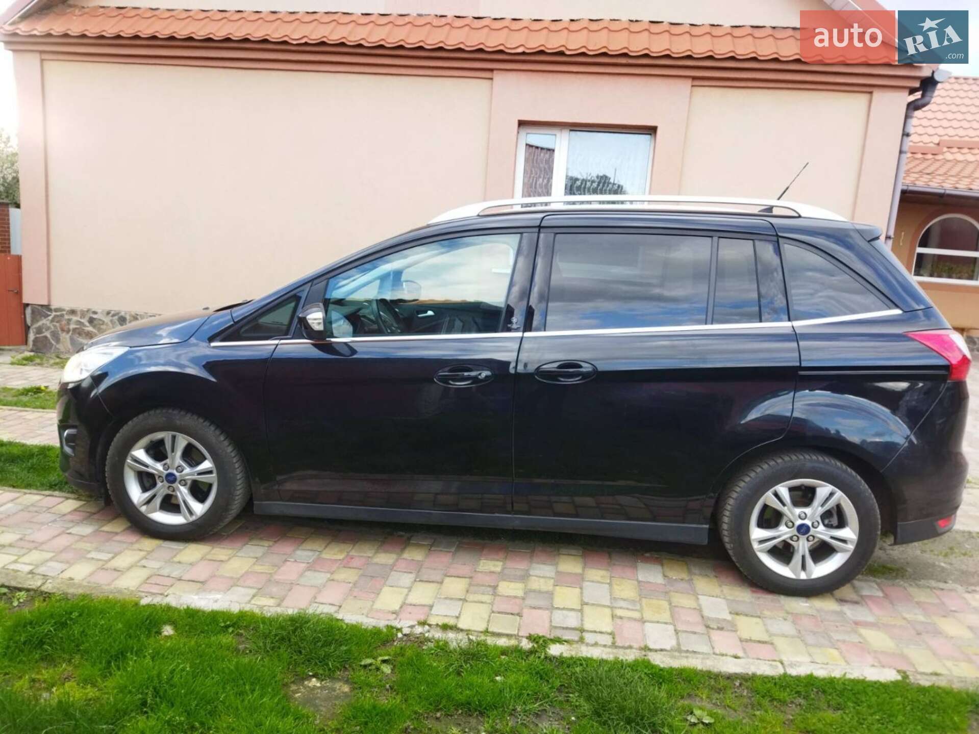 Ford Grand C-Max 2012 VIN WF0HXXWPBHCA64142 фото оголошення 4 з 20