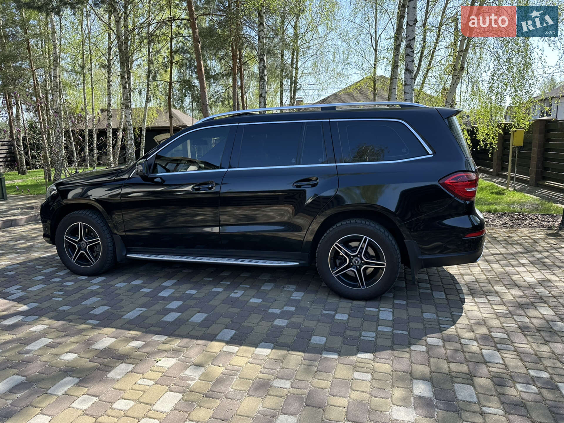 Mercedes-Benz GLS-Class 2017 VIN WDC1668241B034349 фото оголошення 12 з 19