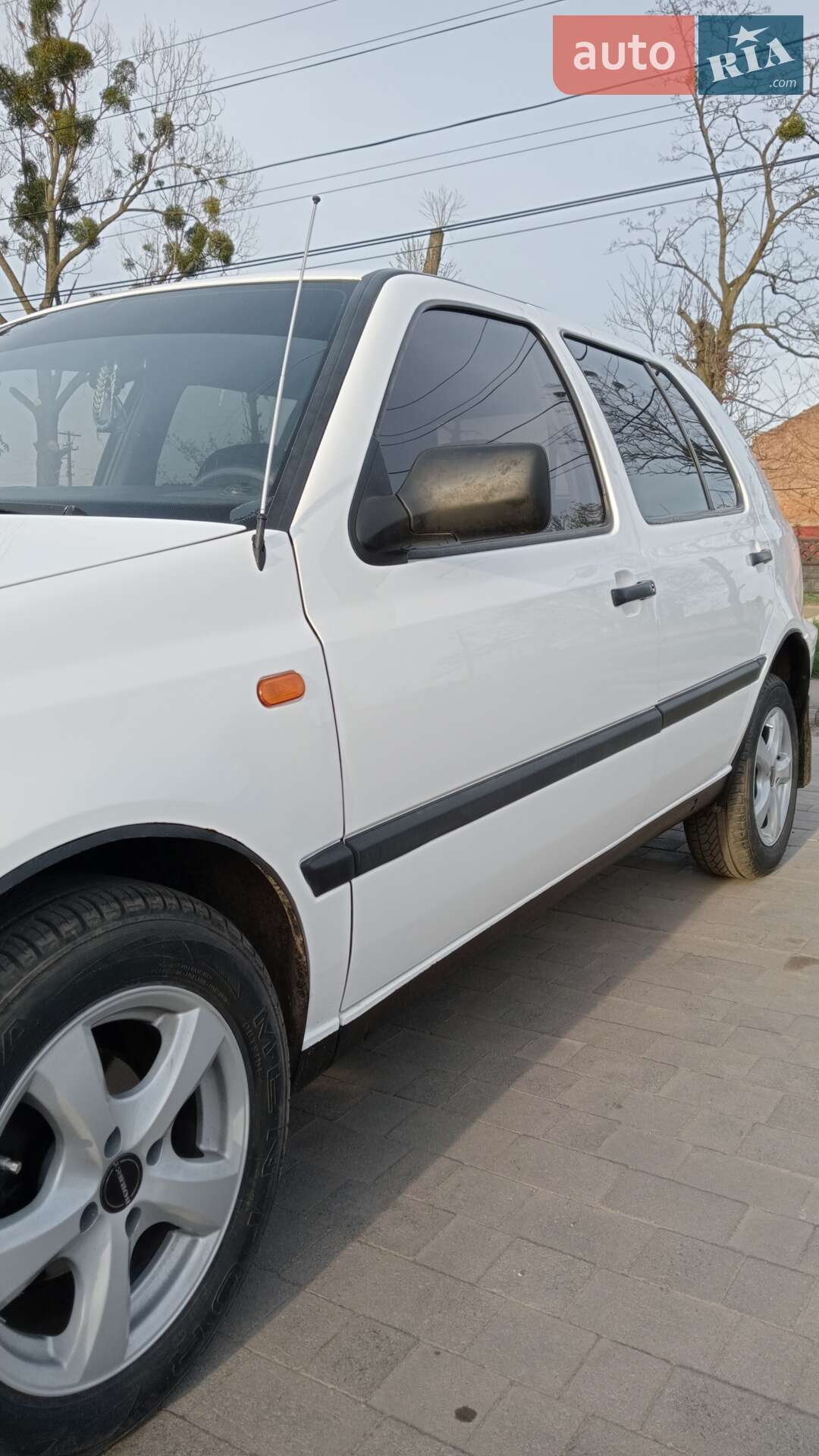 Volkswagen Golf 1997 VIN WVWZZZ1HZWW109550 фото оголошення 3 з 23