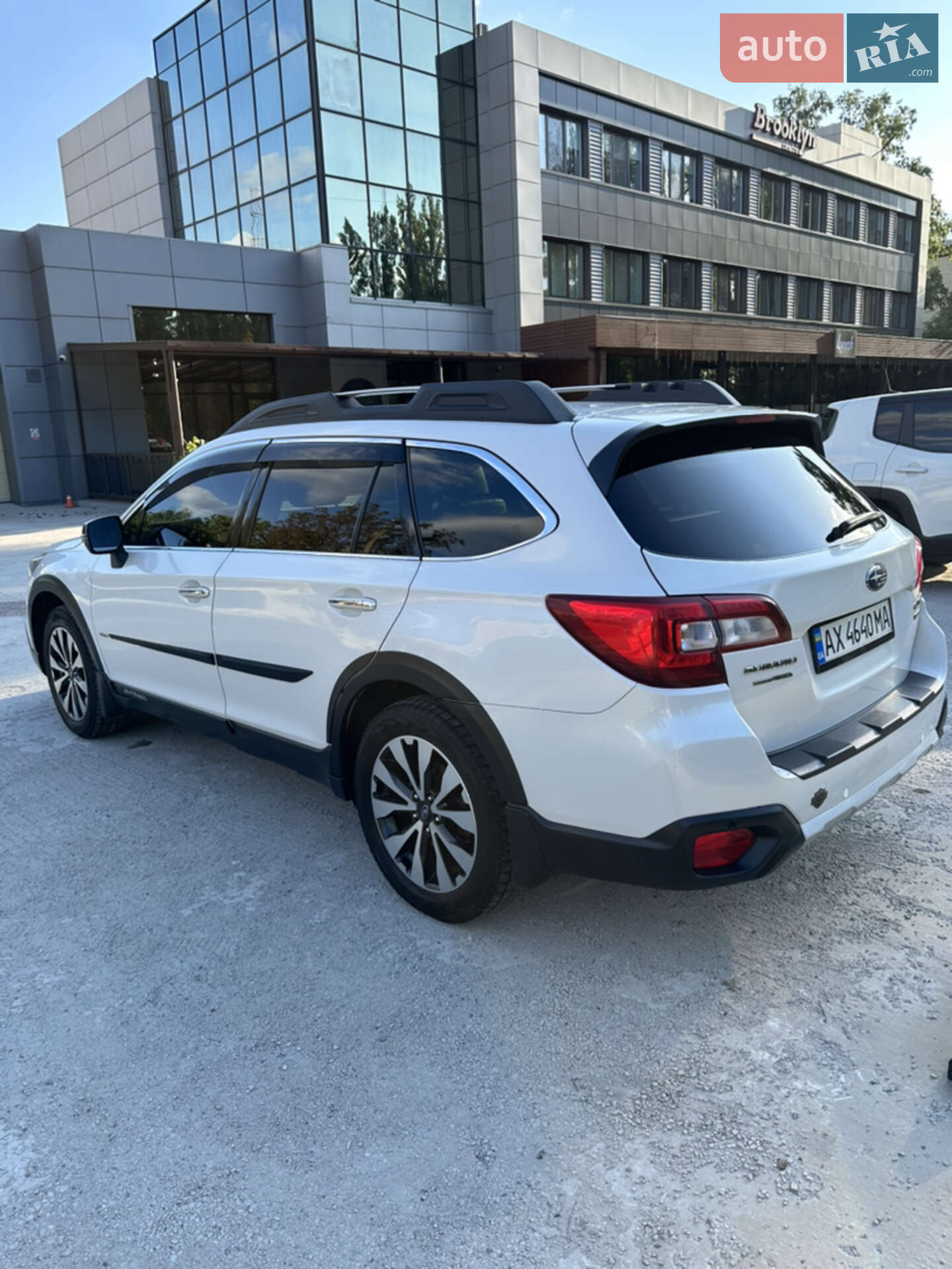 Subaru Outback 2017 VIN JF1BS9LC2HG122628 фото оголошення 13 з 40