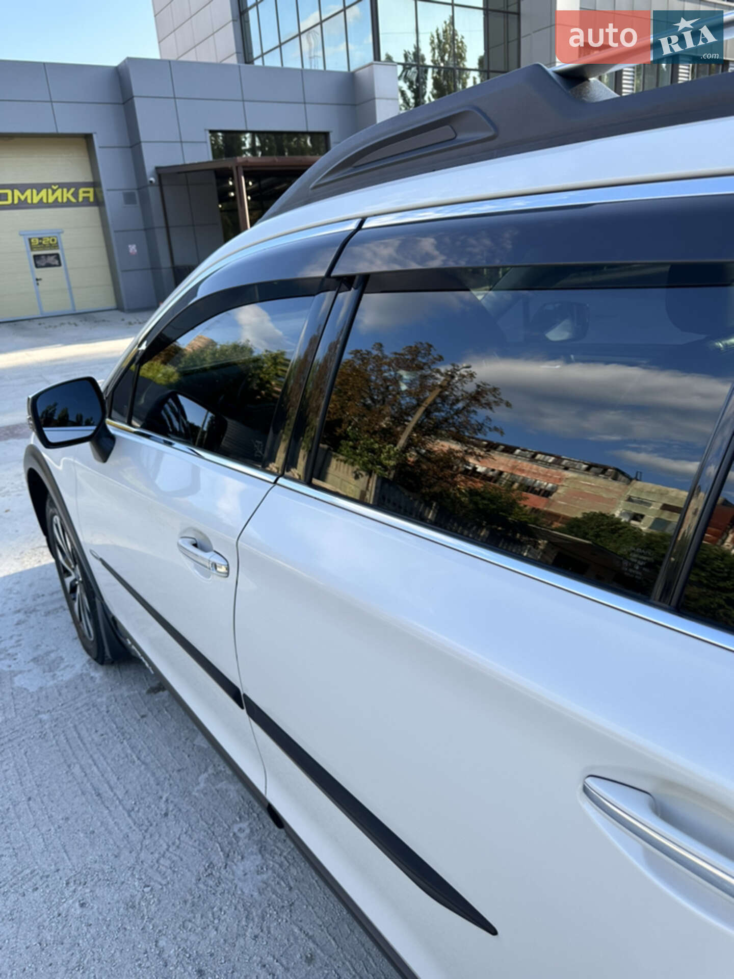 Subaru Outback 2017 VIN JF1BS9LC2HG122628 фото оголошення 38 з 40
