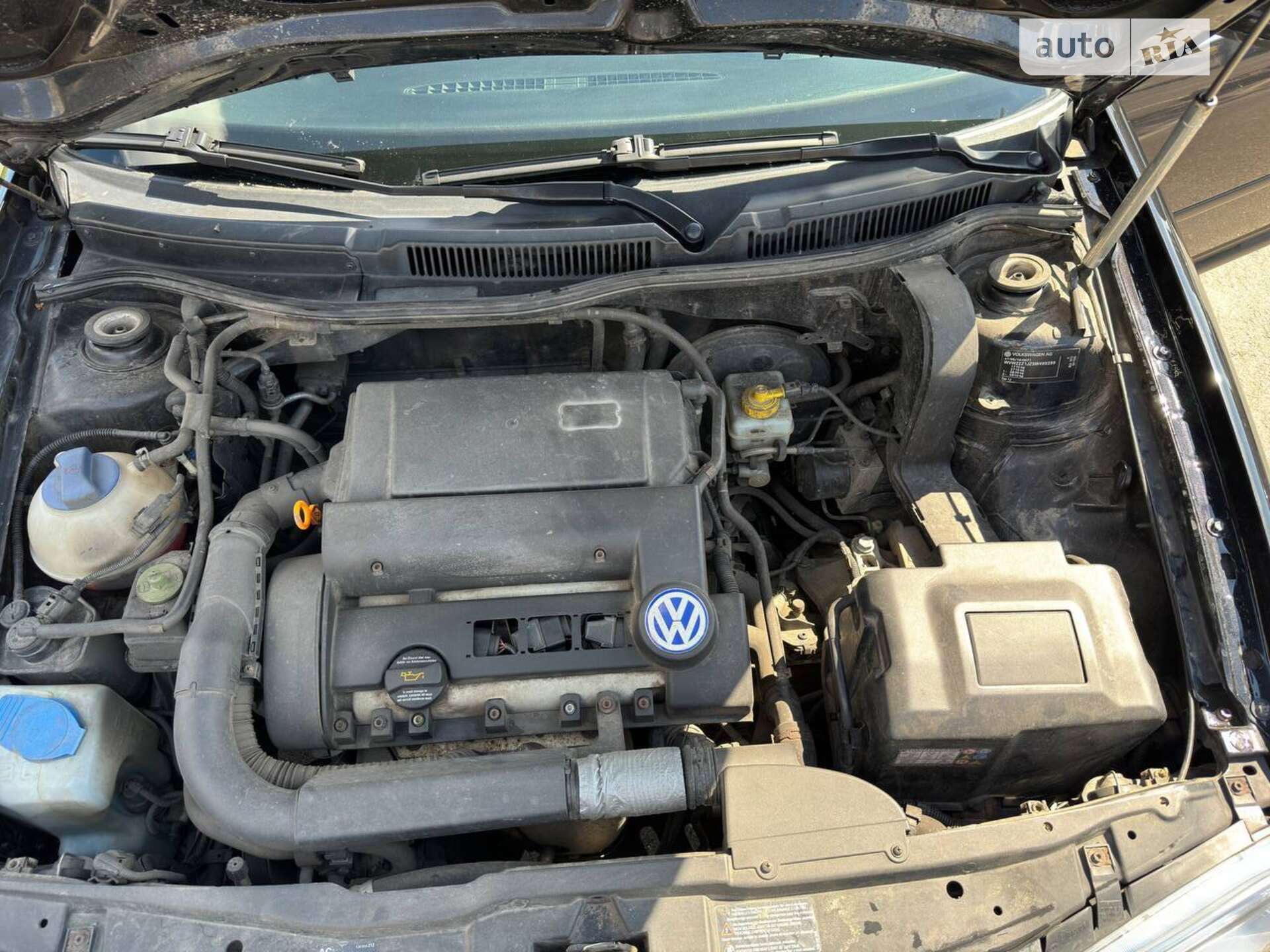 Volkswagen Golf 2003 VIN WVWZZZ1JZ3W469299 фото оголошення 10 з 21