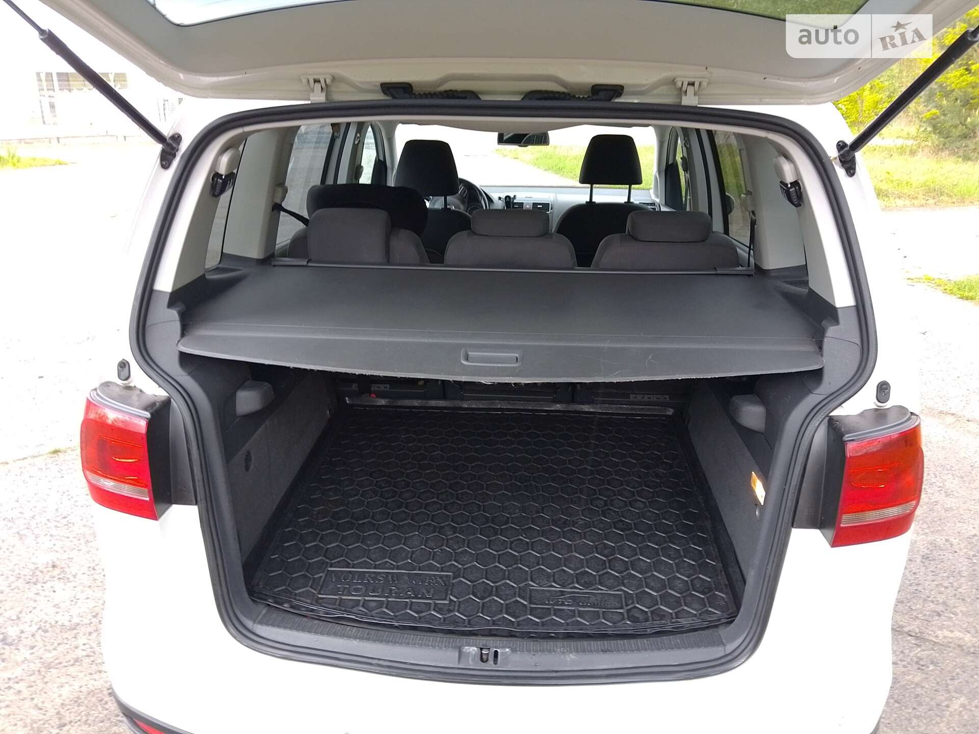 Volkswagen Touran 2011 VIN WVGZZZ1TZCW005824 фото оголошення 23 з 41