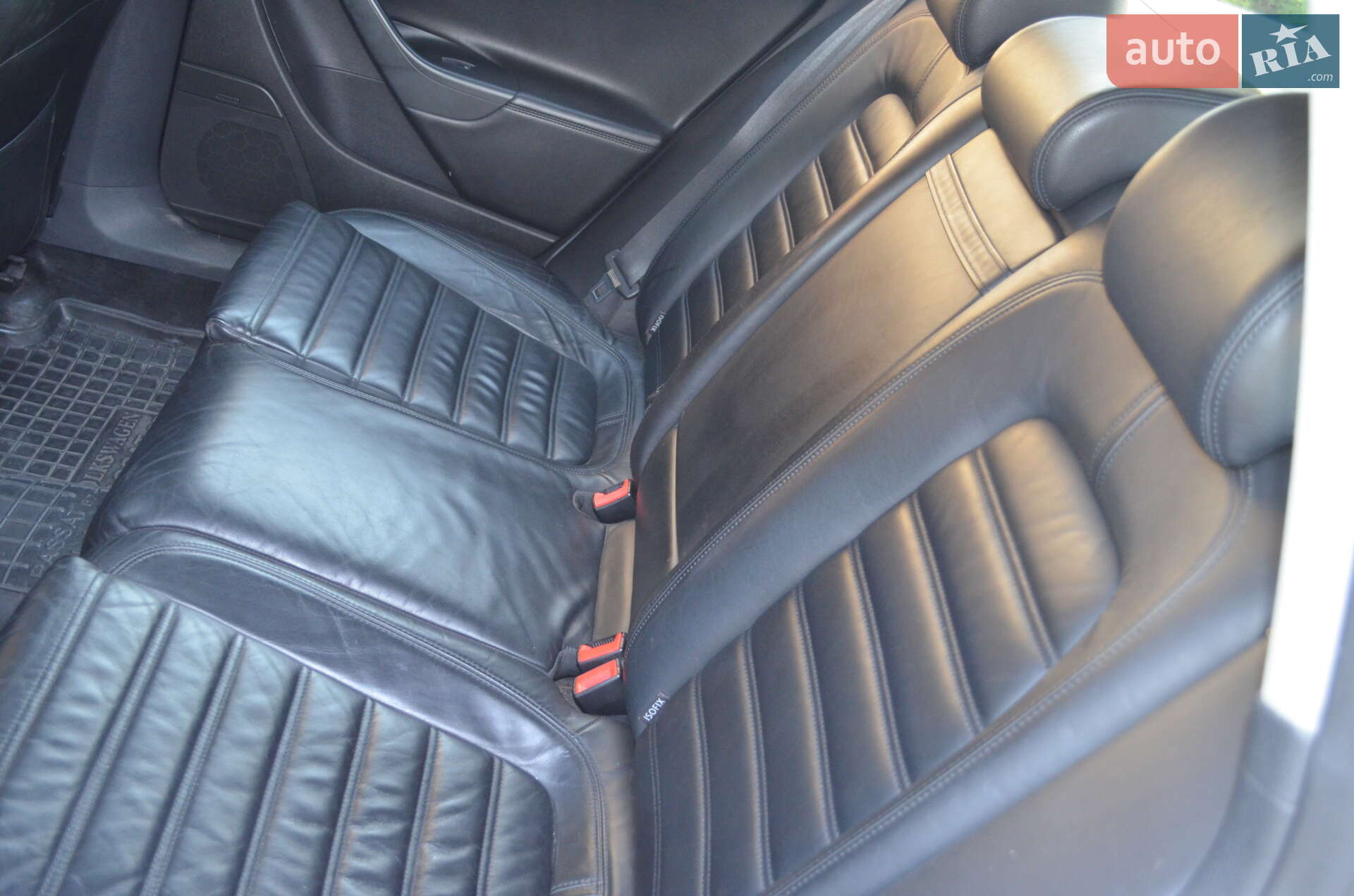 Volkswagen Passat 2010 VIN WVWZZZ3CZAE115993 фото оголошення 9 з 48