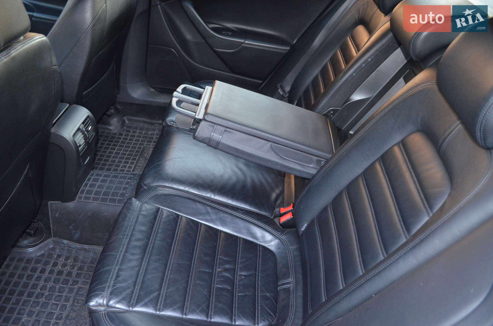 Volkswagen Passat 2010 VIN WVWZZZ3CZAE115993 фото оголошення 47 з 48