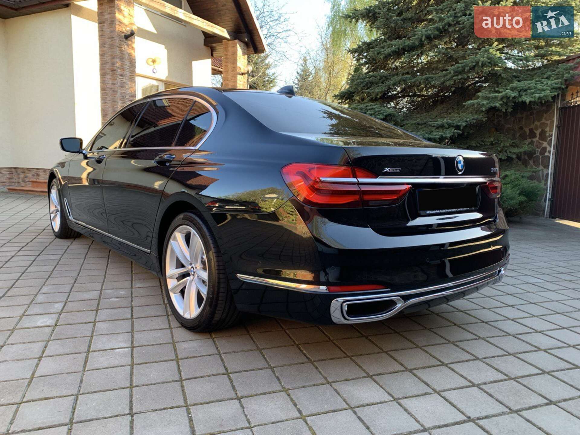 BMW 7 Series 2015 VIN WBA7F2C54GG417393 фото оголошення 9 з 27