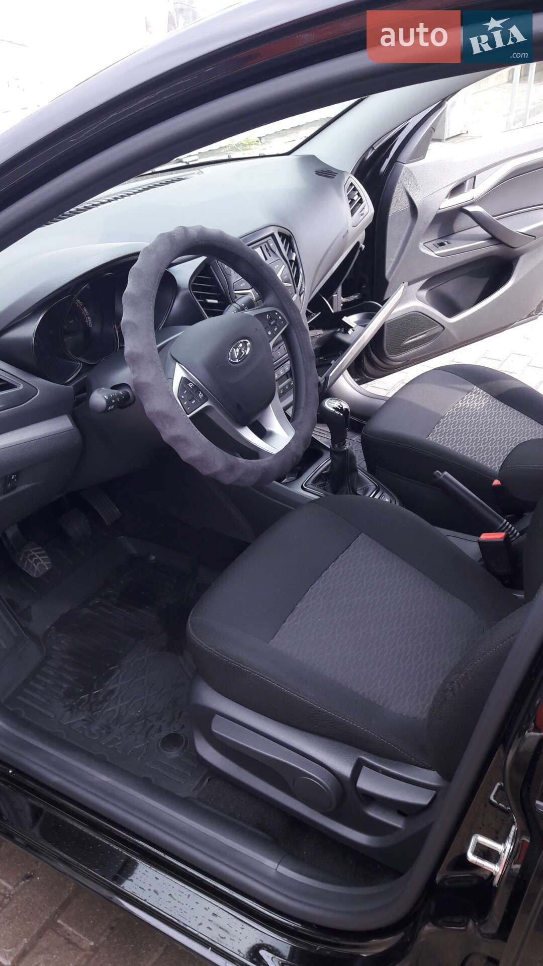 ВАЗ / Lada Vesta SW 2022 VIN Y9ZGFK110N1460120 фото оголошення 46 з 56