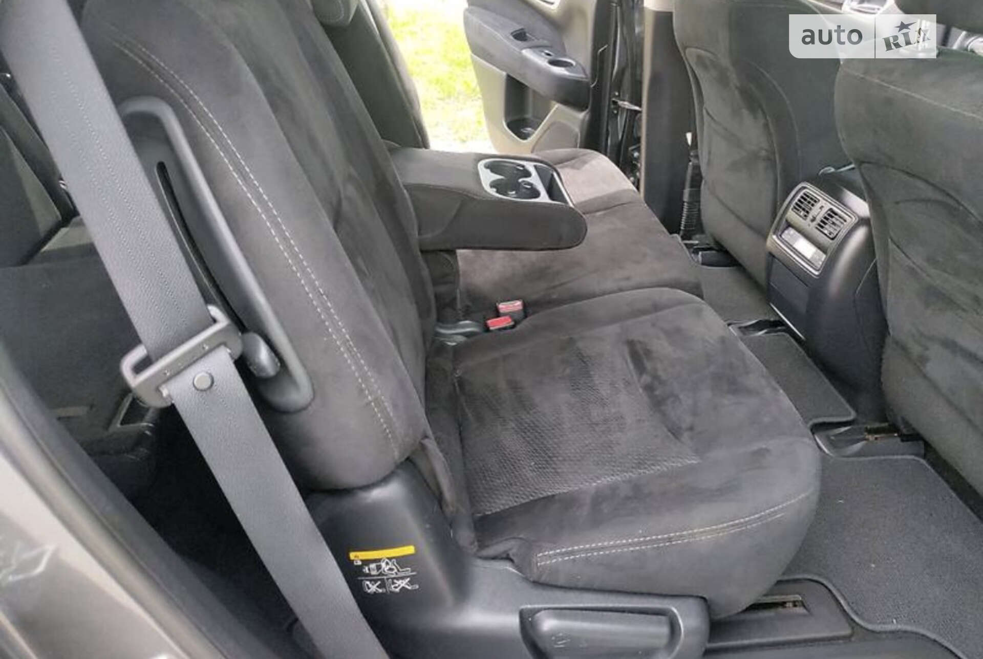 Nissan Pathfinder 2015 VIN 5N1AR2MN2FC677954 фото оголошення 13 з 40