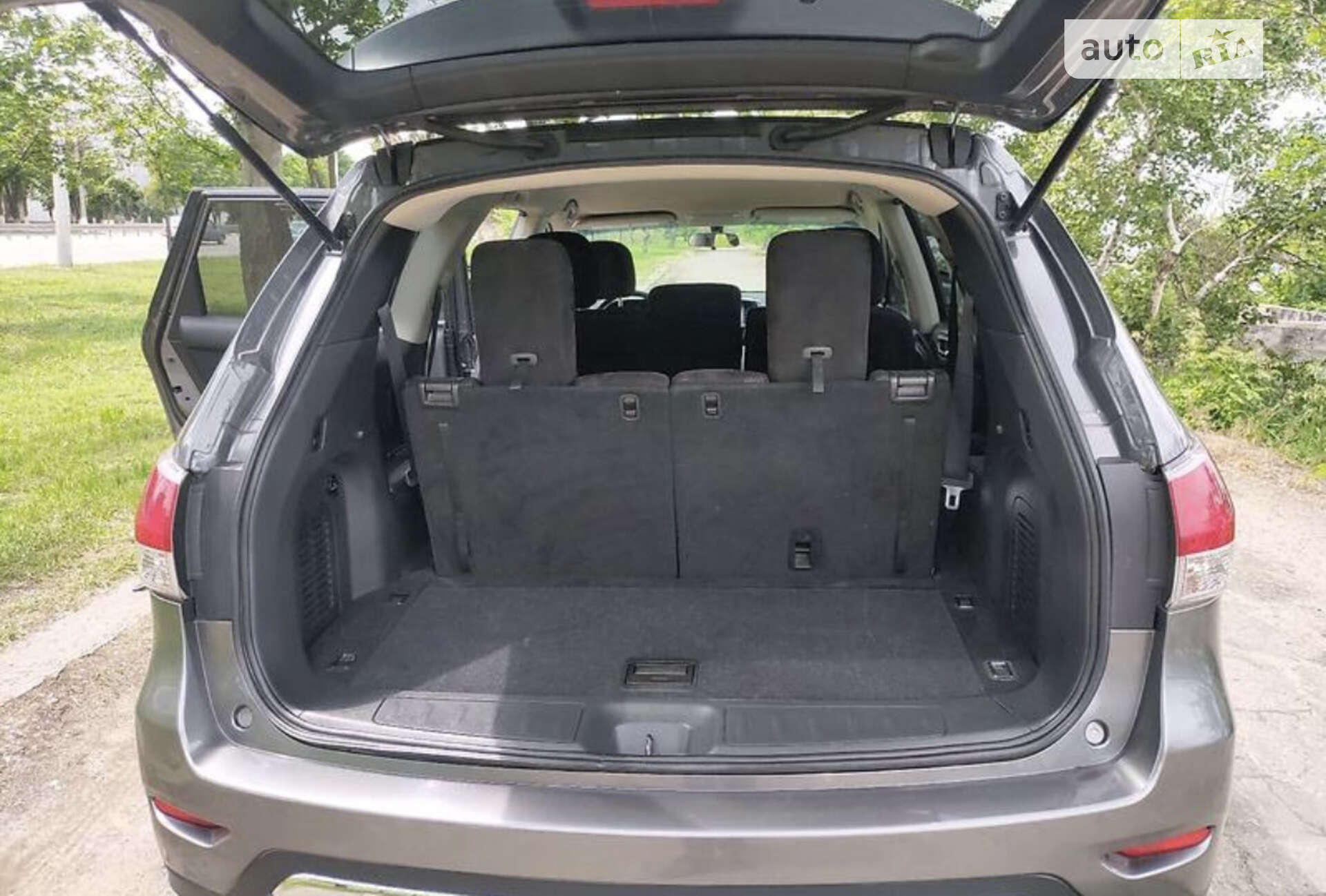 Nissan Pathfinder 2015 VIN 5N1AR2MN2FC677954 фото оголошення 33 з 40