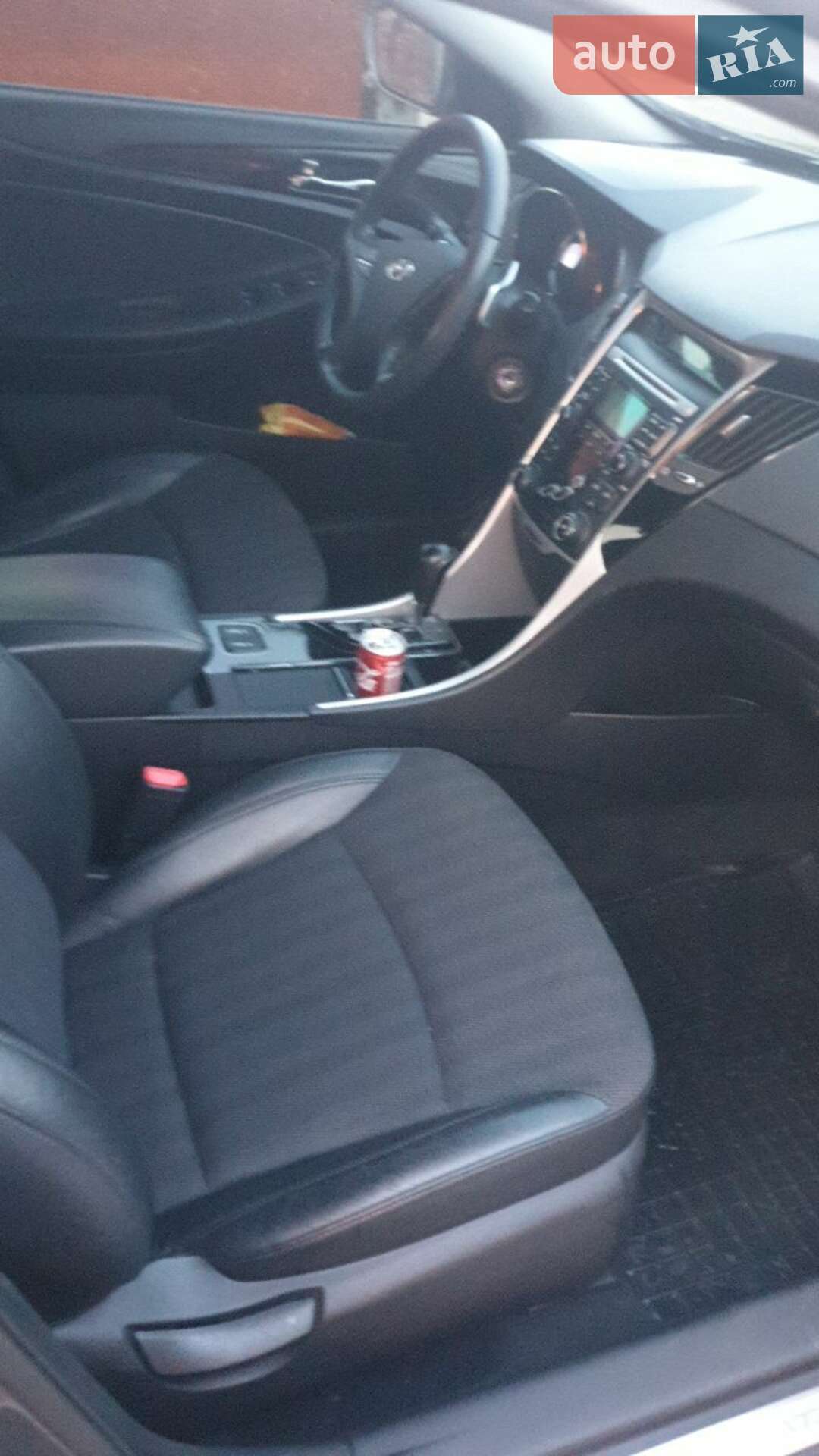 Hyundai Sonata 2010 VIN KMHEC41CBBA215707 фото оголошення 10 з 13