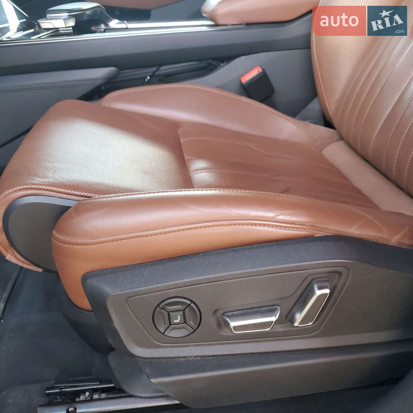 Audi e-tron 2019 VIN WA1VAAGE2KB025011 фото оголошення 111 з 150