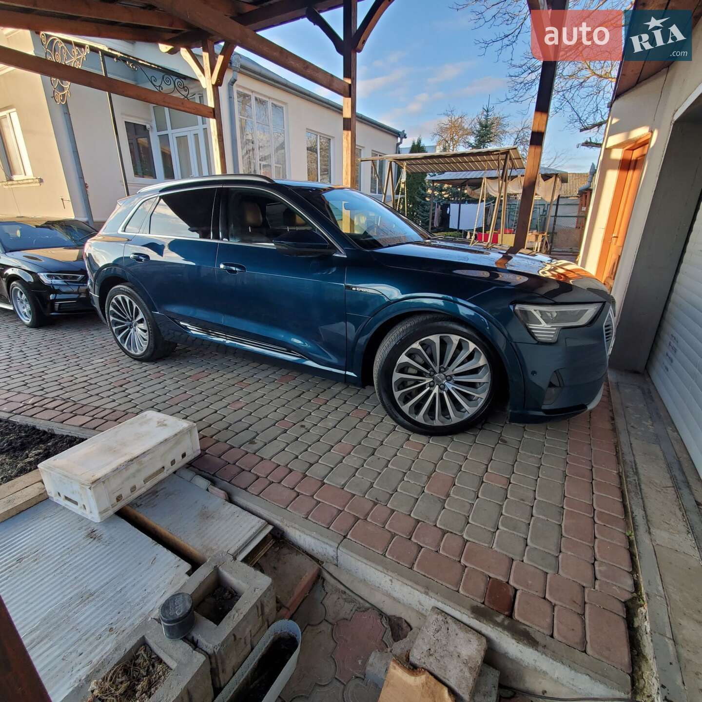 Audi e-tron 2019 VIN WA1VAAGE2KB025011 фото оголошення 117 з 150