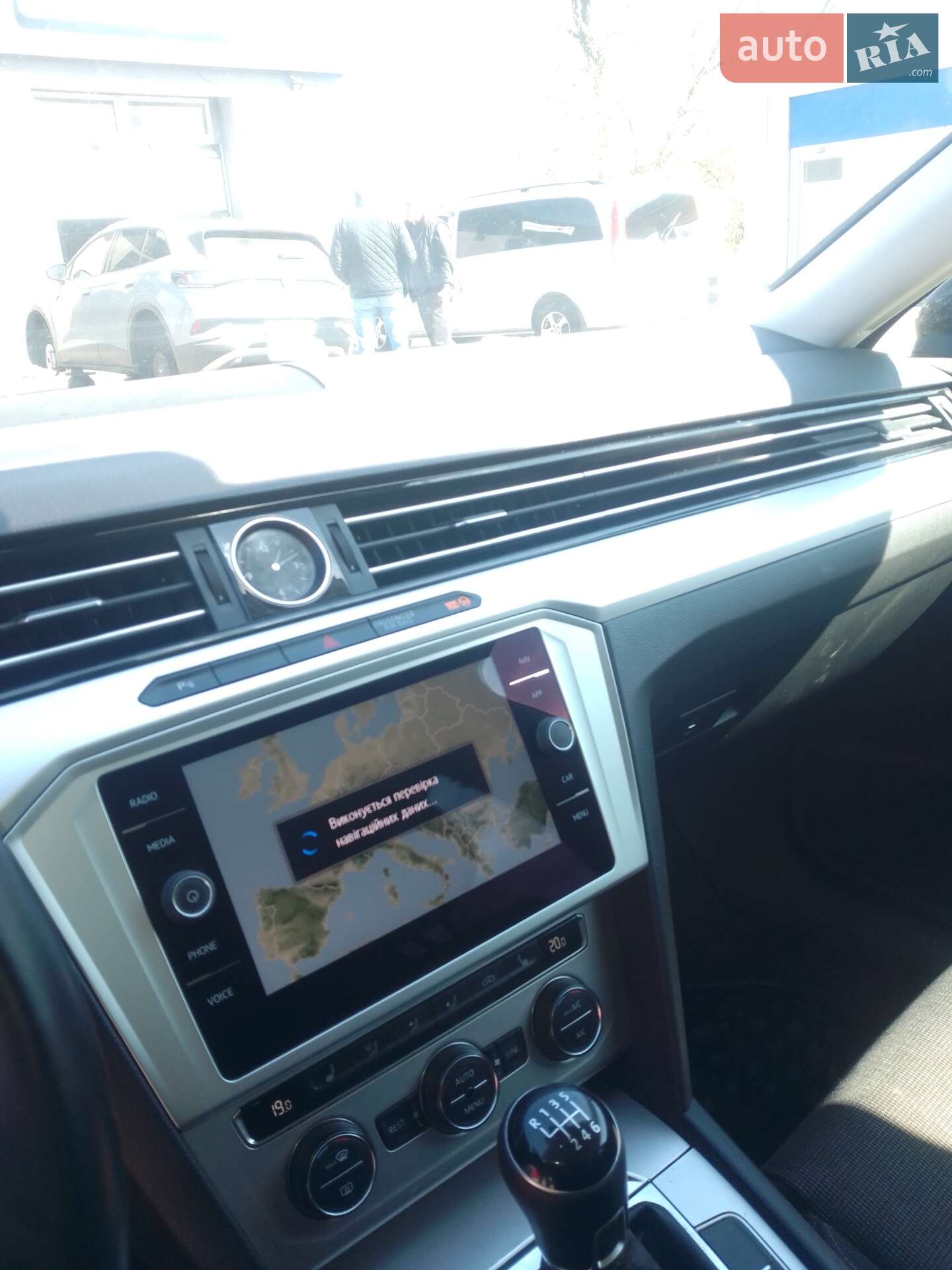 Volkswagen Passat 2017 VIN WVWZZZ3CZJE040155 фото оголошення 10 з 26