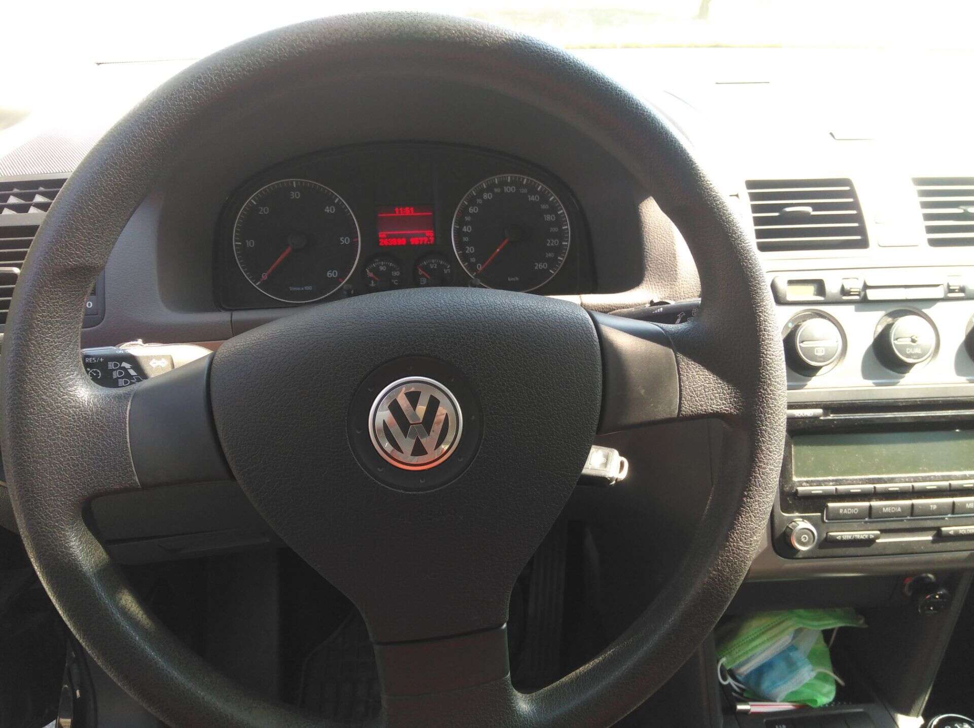 Volkswagen Touran 2010 VIN WVGZZZ1TZAW108648 фото оголошення 9 з 14