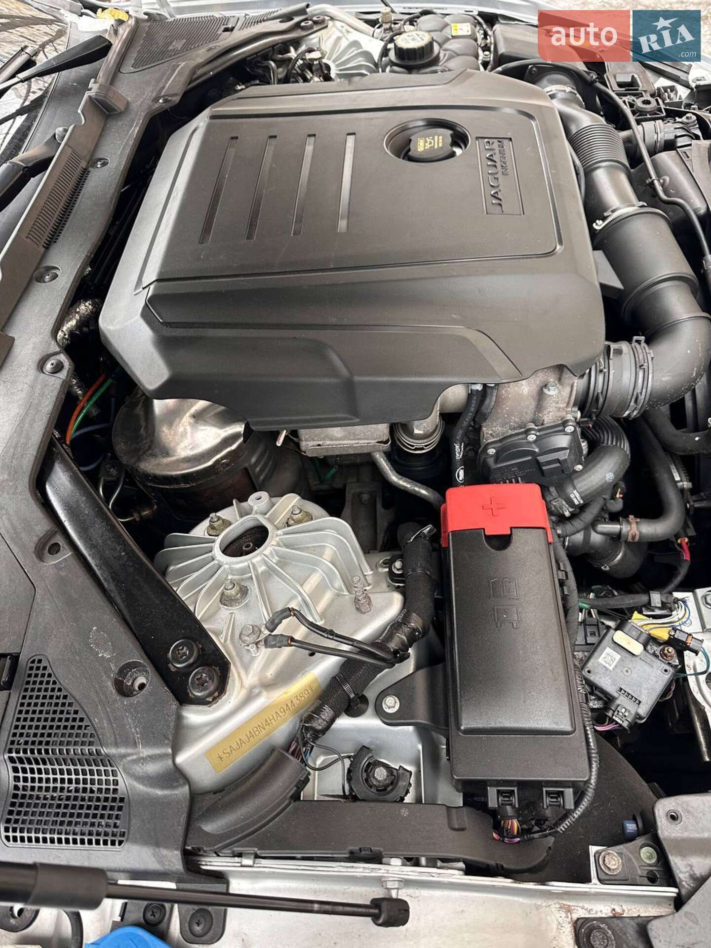 Jaguar XE 2016 VIN SAJAJ4BN4HA944389 фото оголошення 6 з 21
