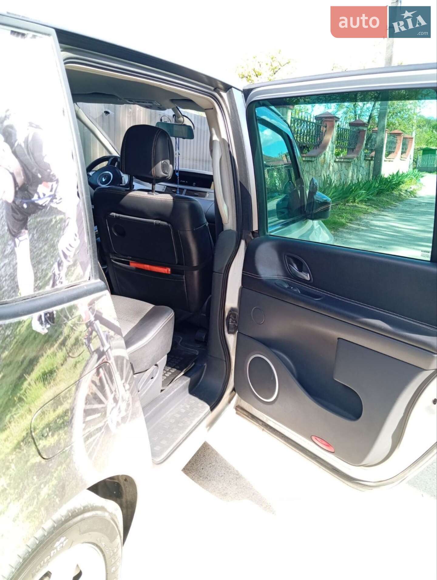 Renault Espace 2012 VIN VF1JK1JAC47152608 фото оголошення 29 з 33