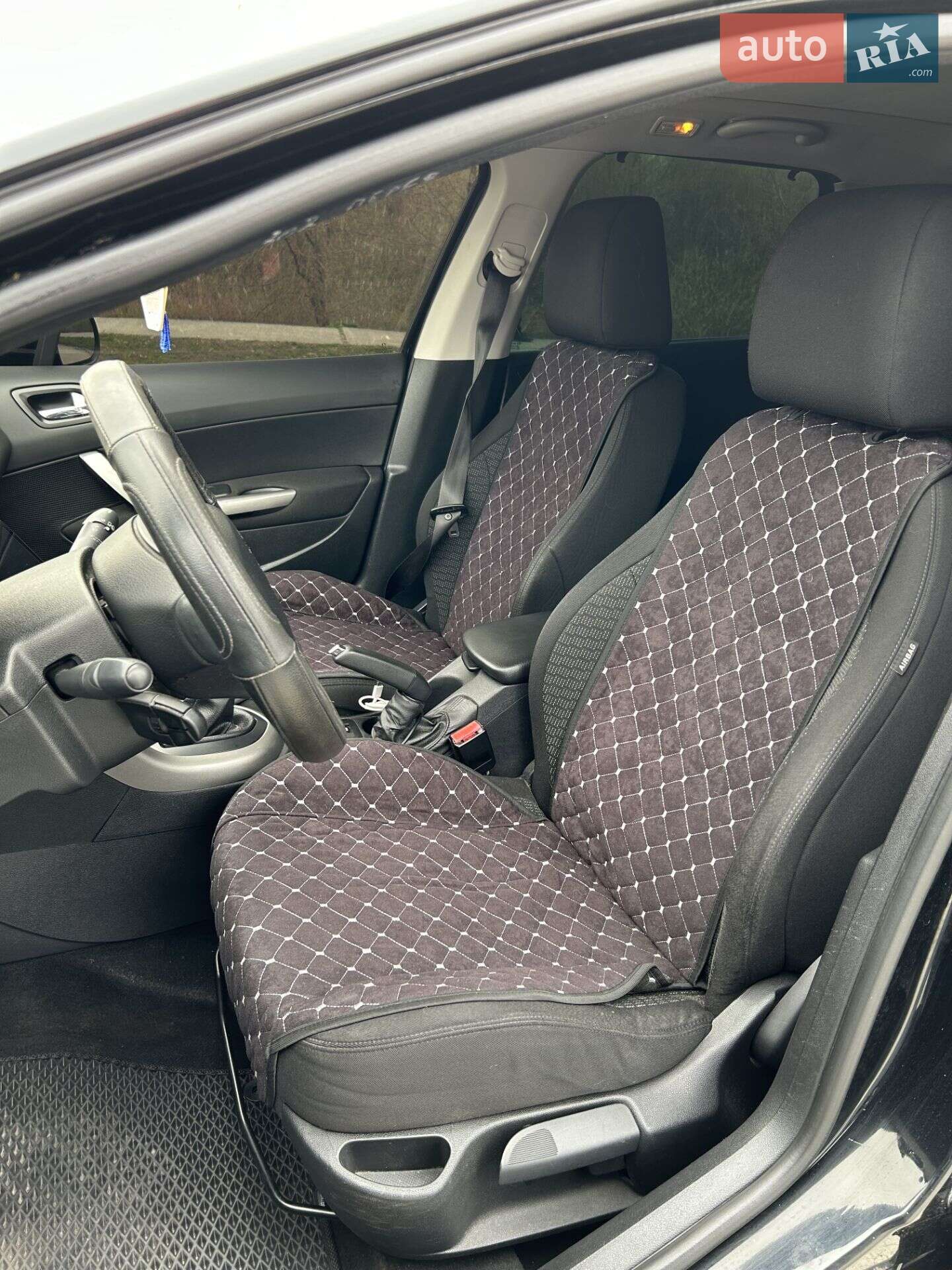 Peugeot 308 2010 VIN VF34H5FWC9S264019 фото оголошення 11 з 17