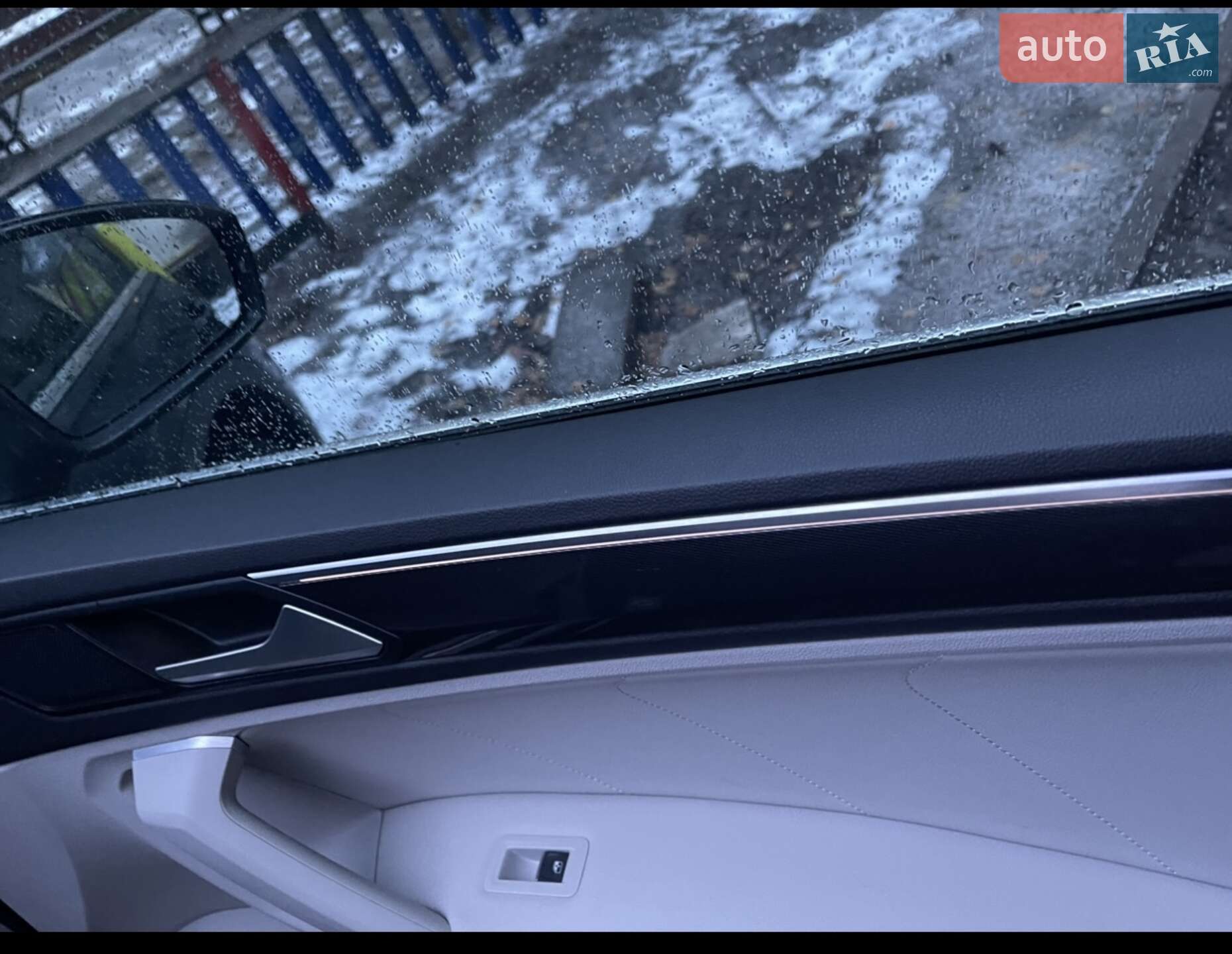 Volkswagen Tiguan 2020 VIN WVGZZZ5NZLW415216 фото оголошення 10 з 11