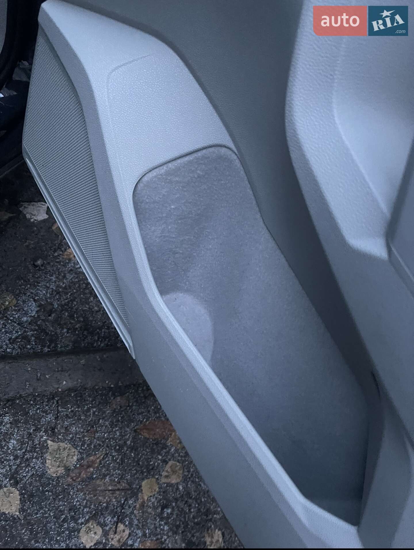 Volkswagen Tiguan 2020 VIN WVGZZZ5NZLW415216 фото оголошення 11 з 11