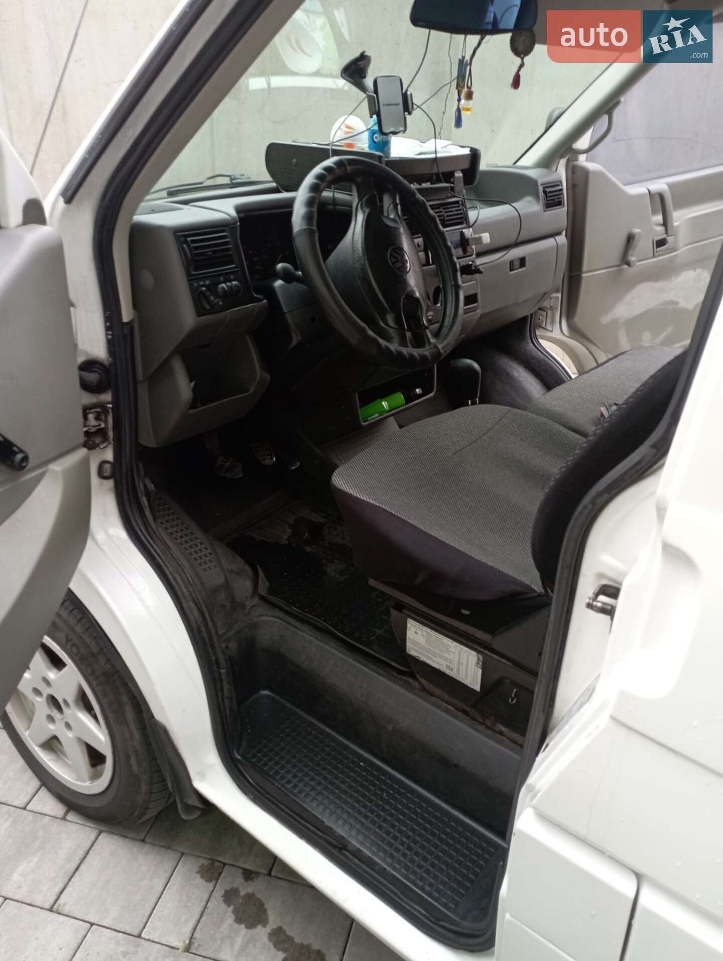 Volkswagen Transporter 1997 VIN WV1ZZZ70ZWH070638 фото оголошення 6 з 8